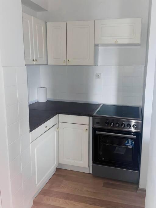 Charming 2 bedroom apartment.