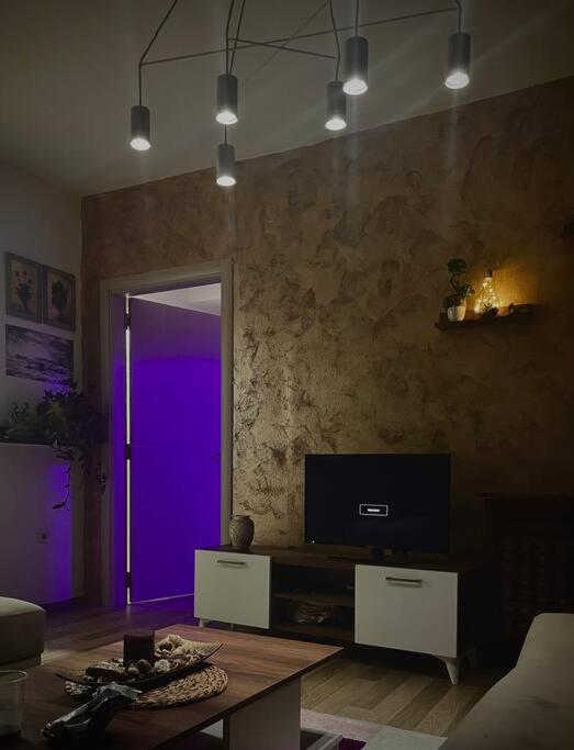 Charming 2 bedroom apartment.