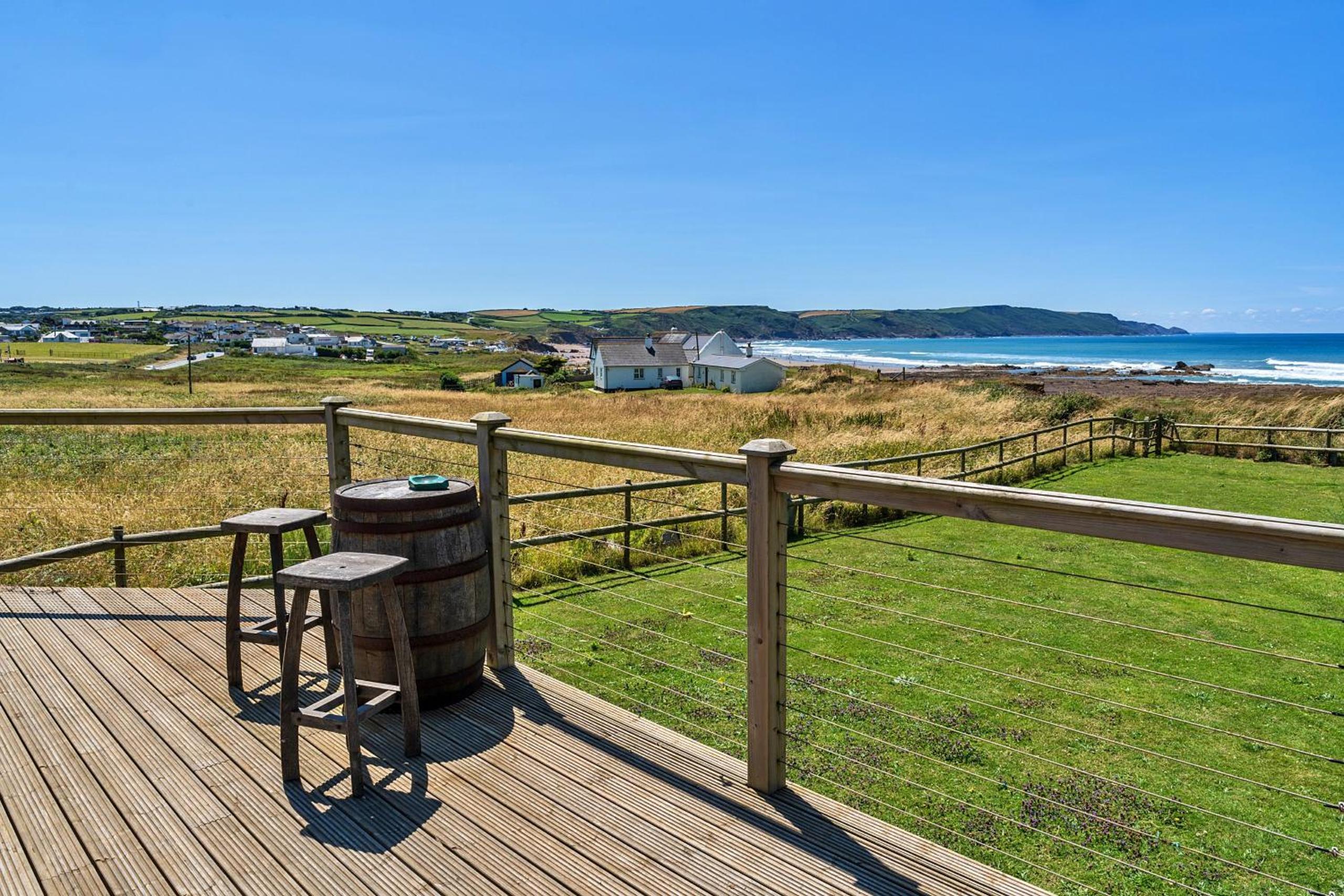 Finest Retreats - Driftwood view 4