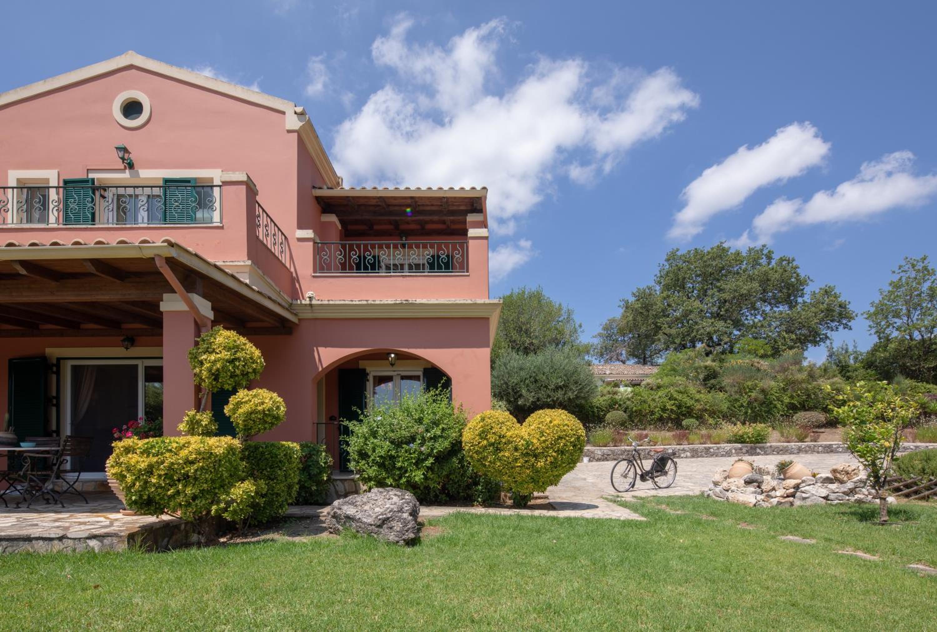Villa Thea
