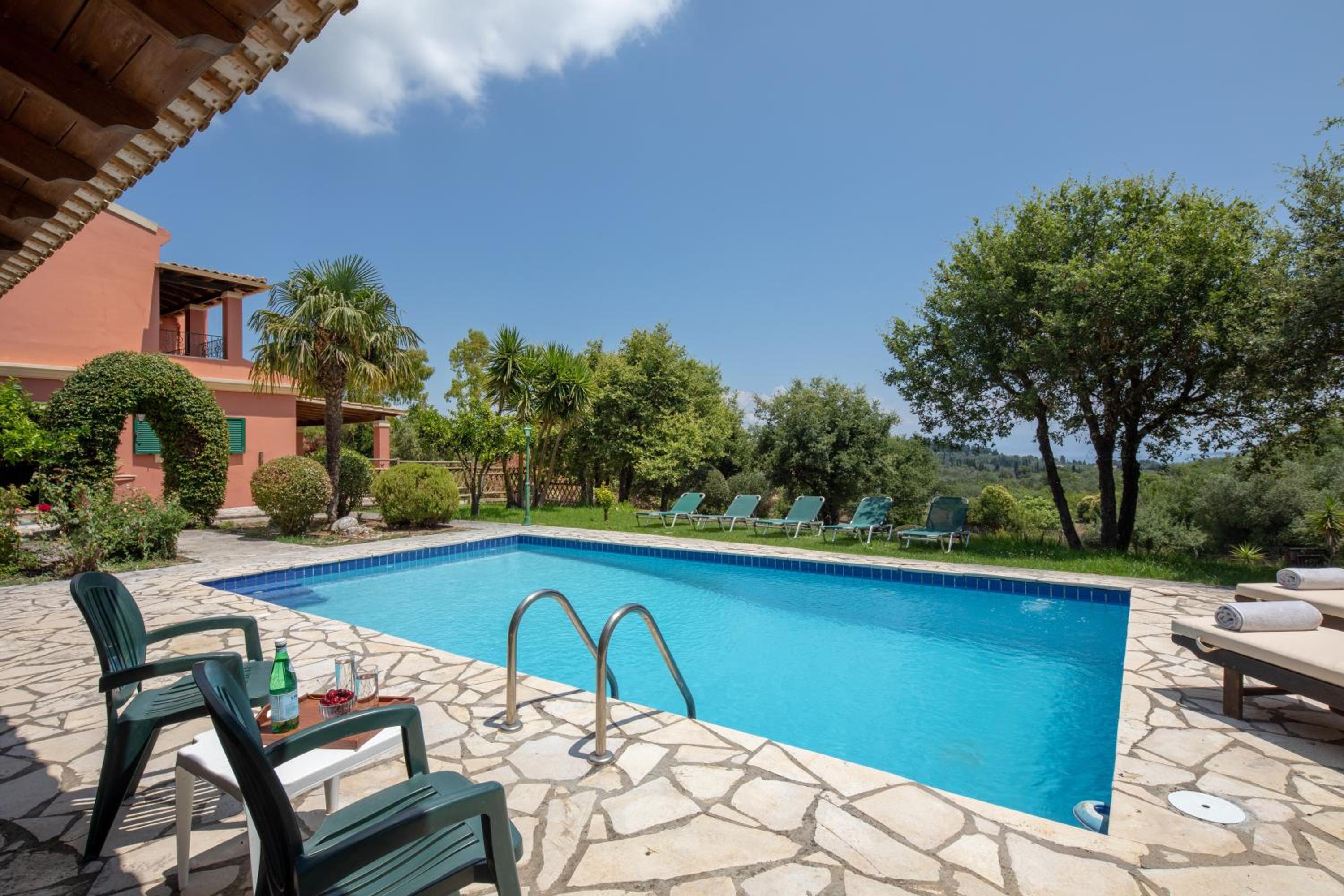 Villa Thea