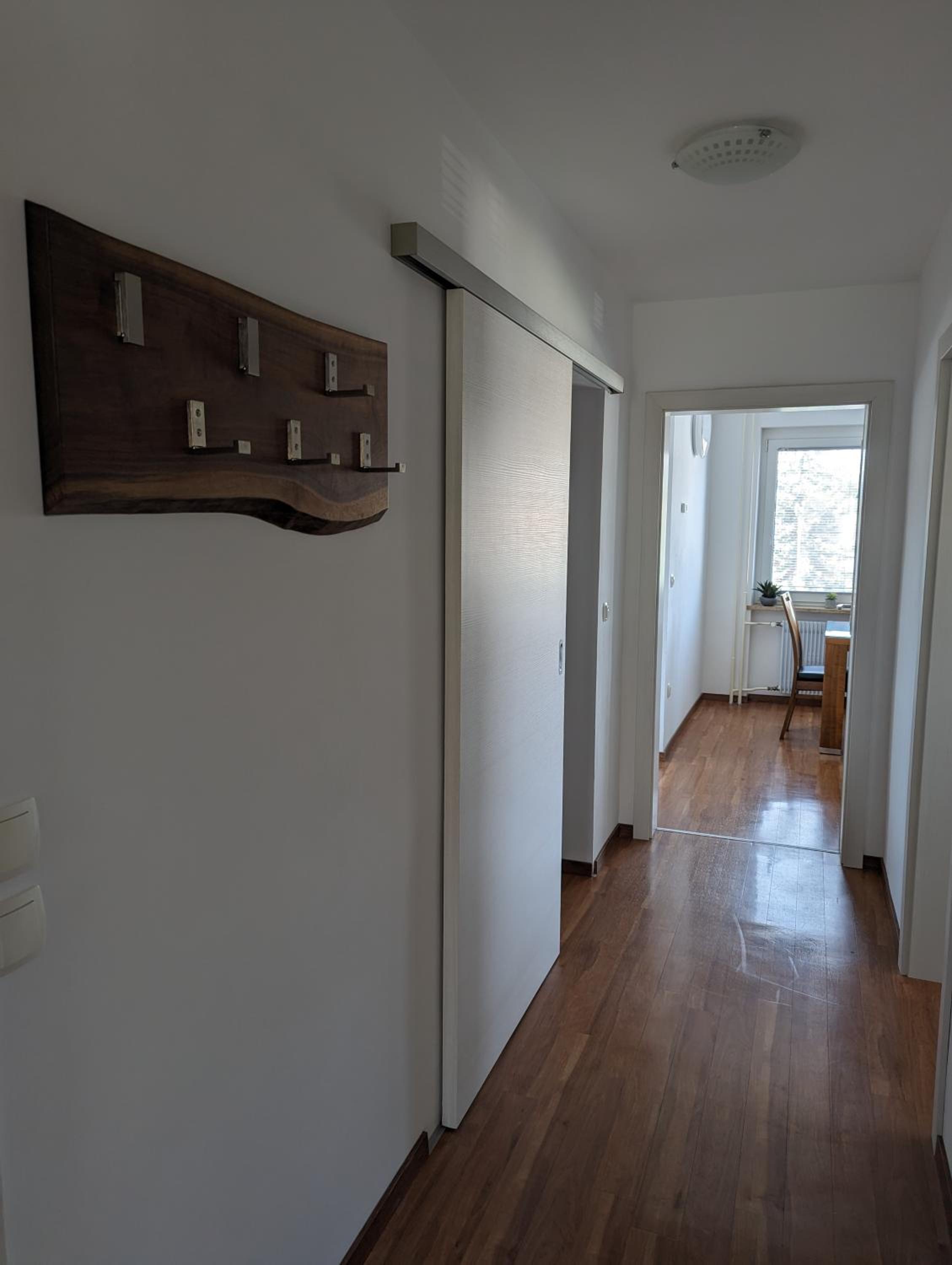 Photo 52