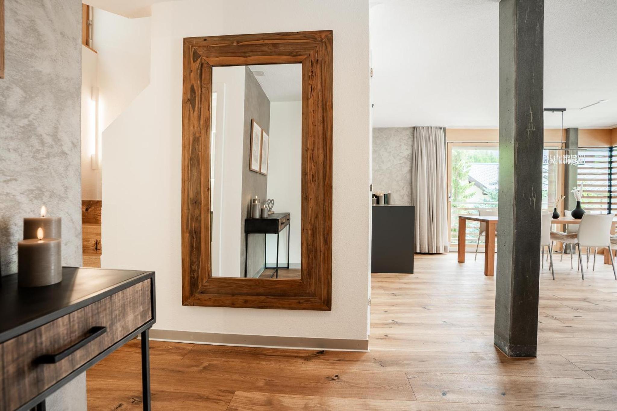 Zenith B Apartment by HomeFlow
