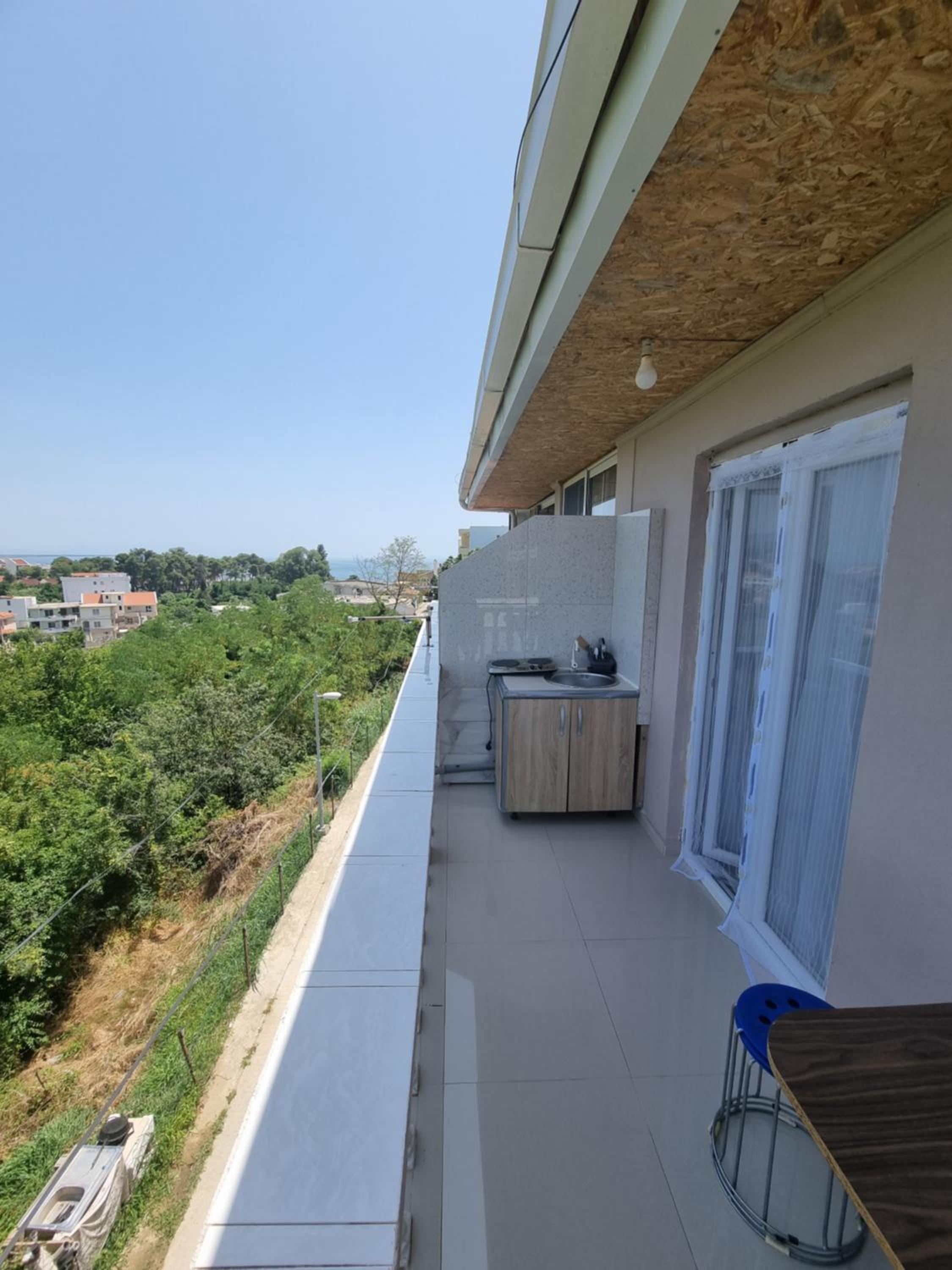 Becic Apartments
