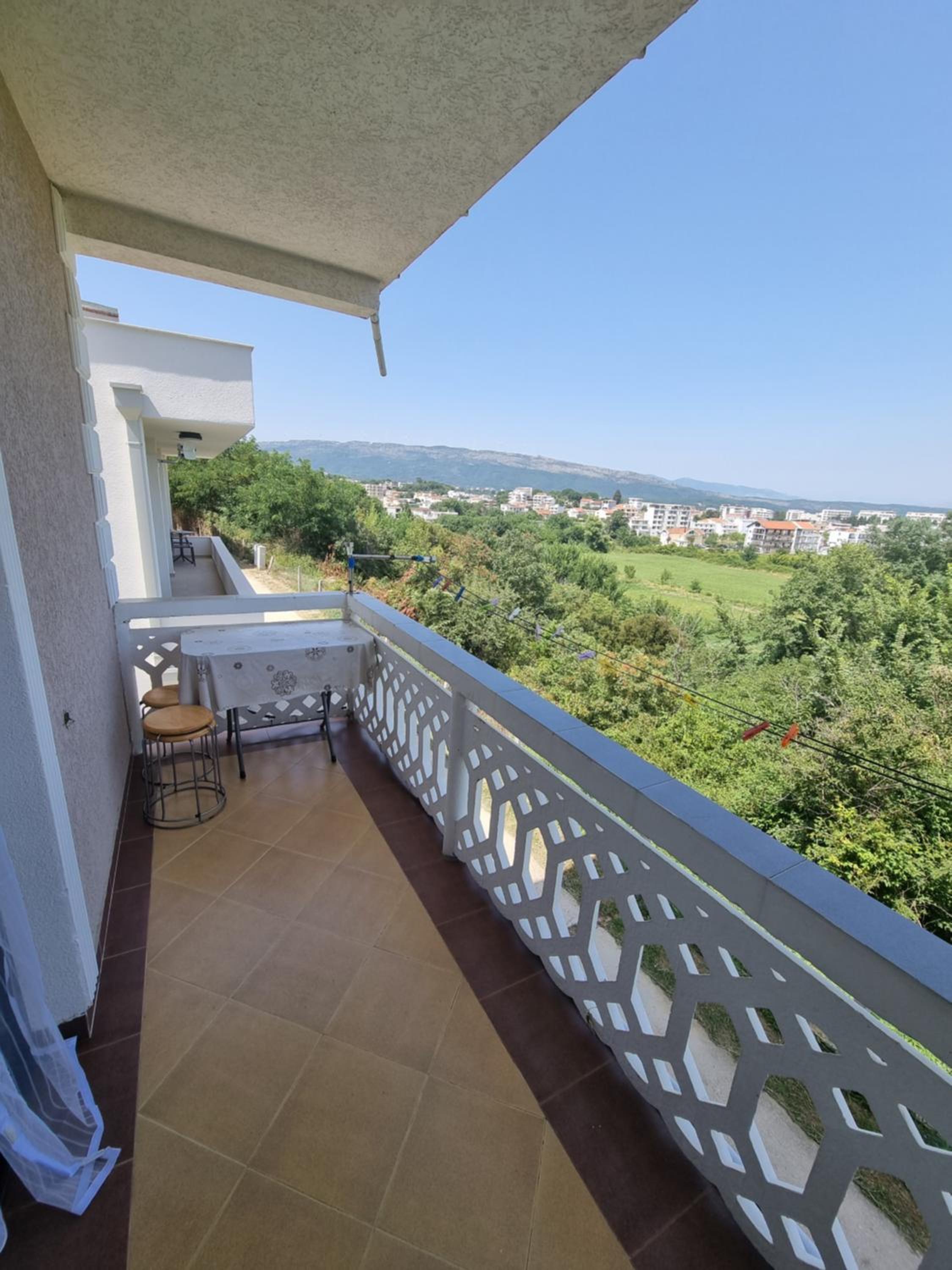 Becic Apartments