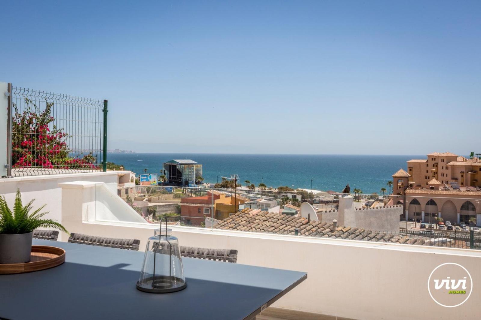 ViVi Homes -Zumo Pool, Gym & Sea View