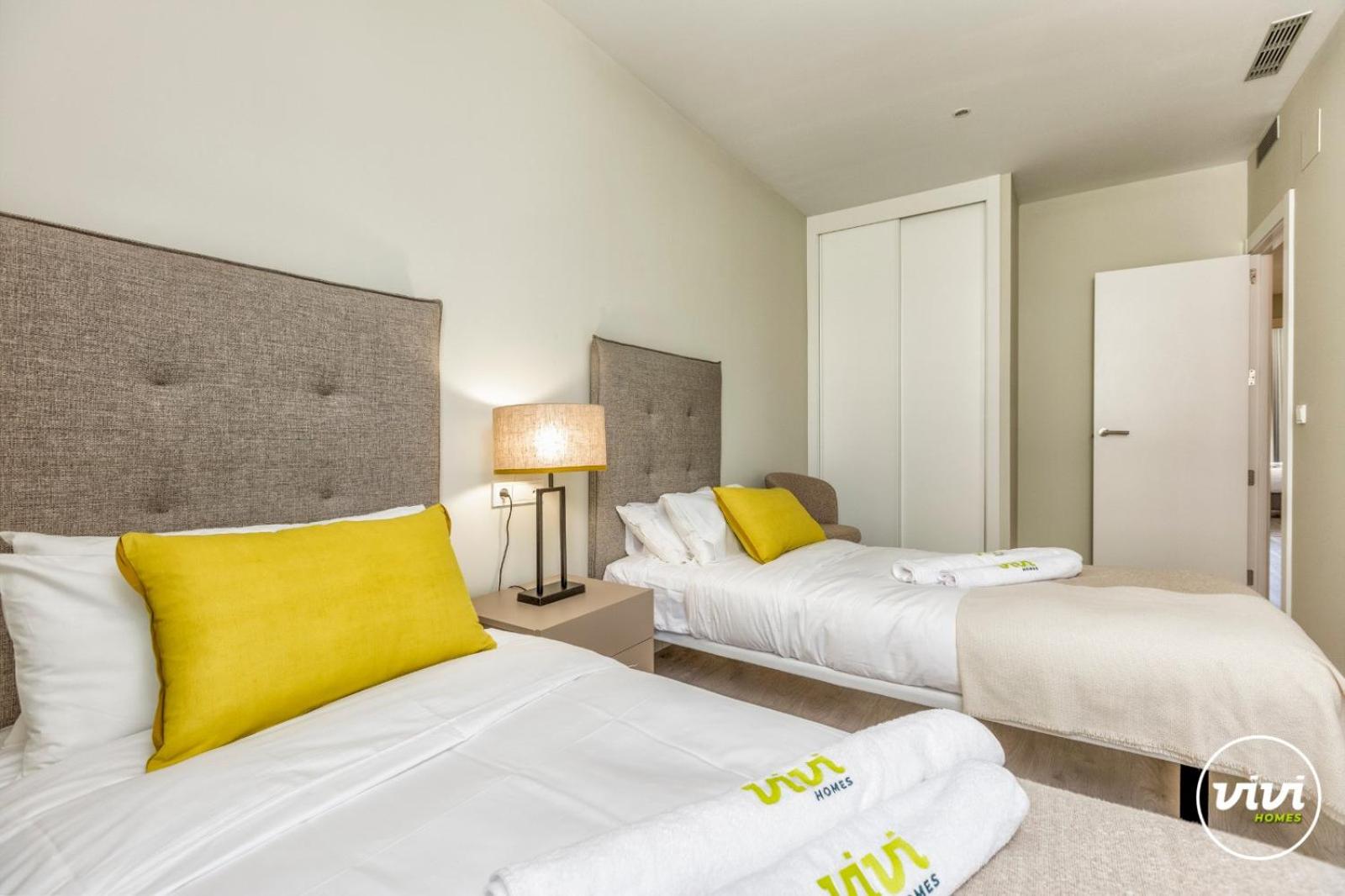 ViVi Homes -Zumo Pool, Gym & Sea View