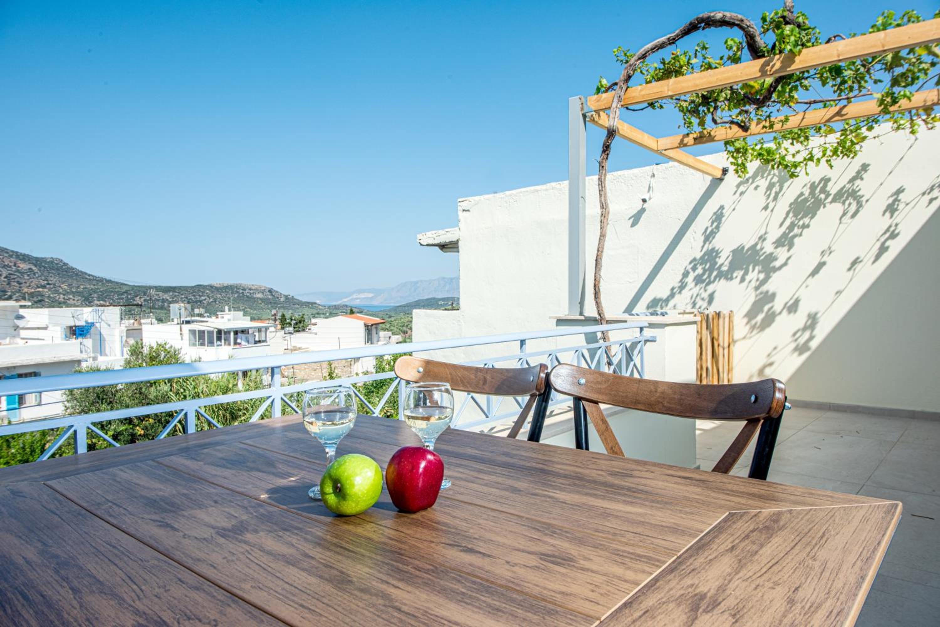 Solomon Premium House