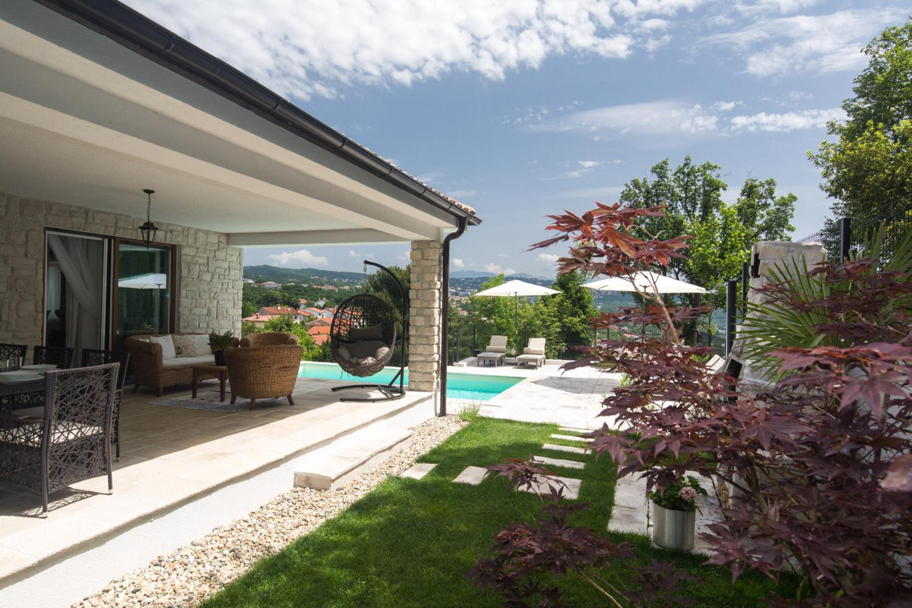Casa Maya Deluxe Appartment with a pool