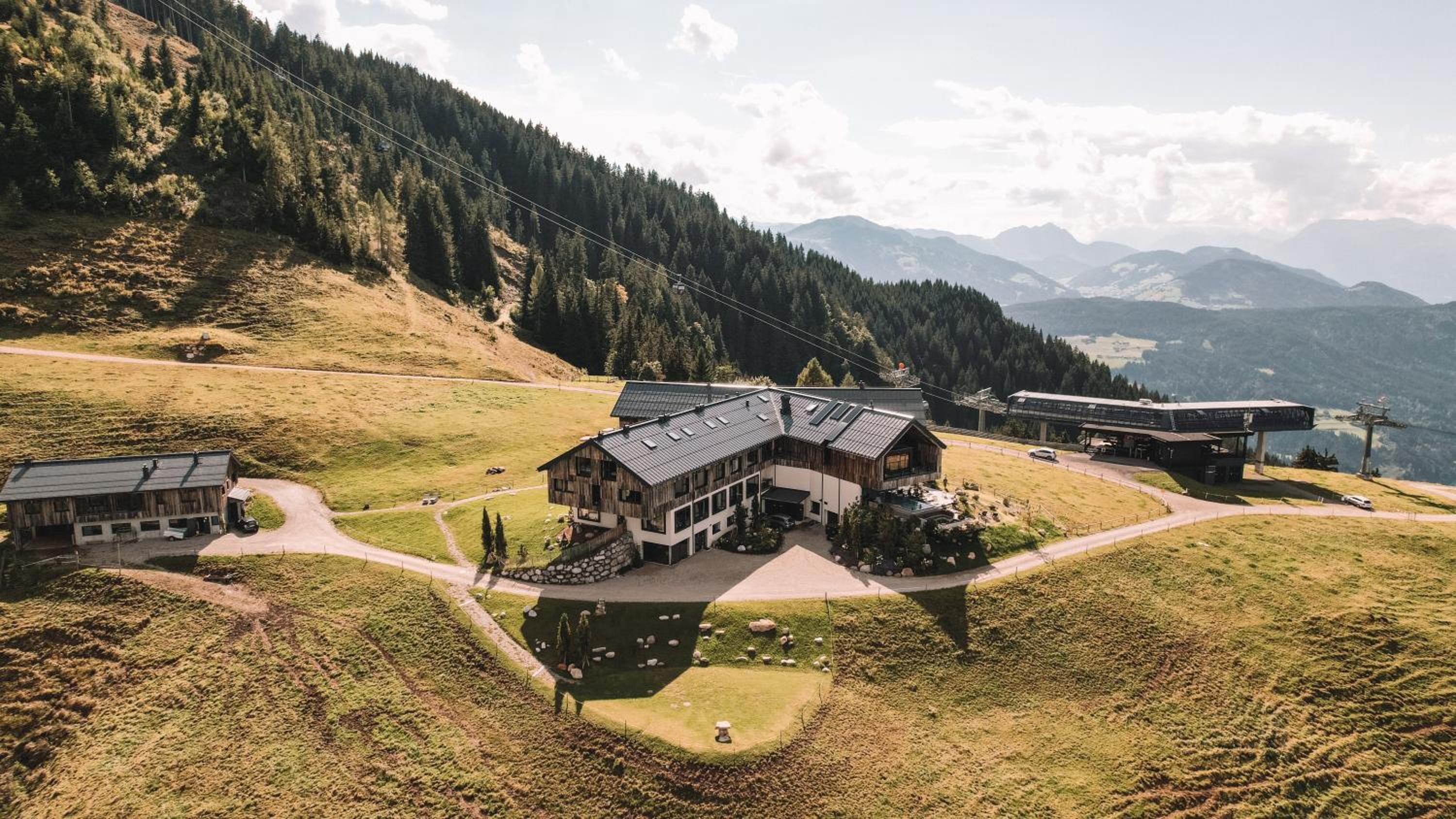 Hotel KRAFTalm - Image 1