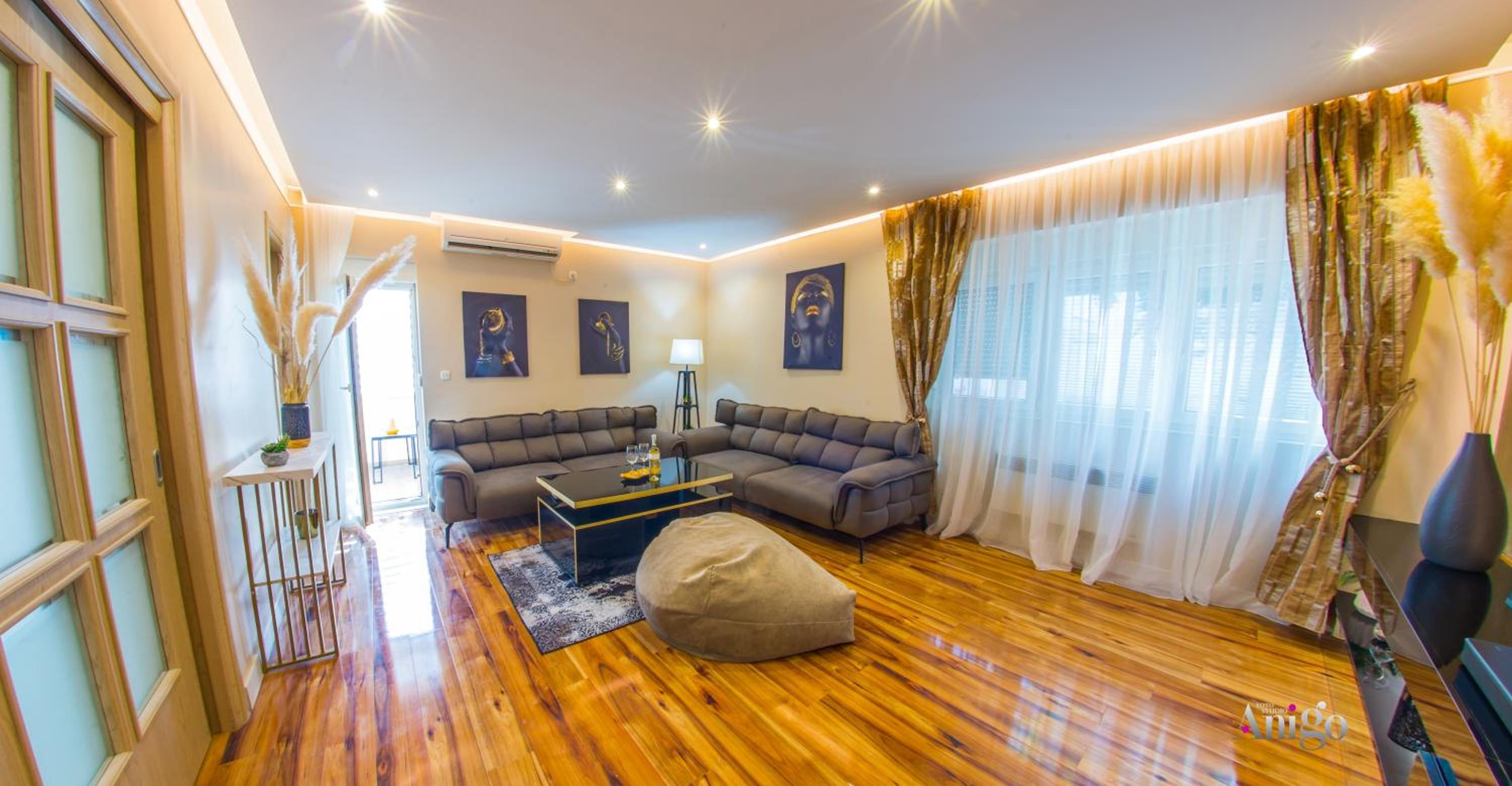 Luxury Apartment Black and Gold