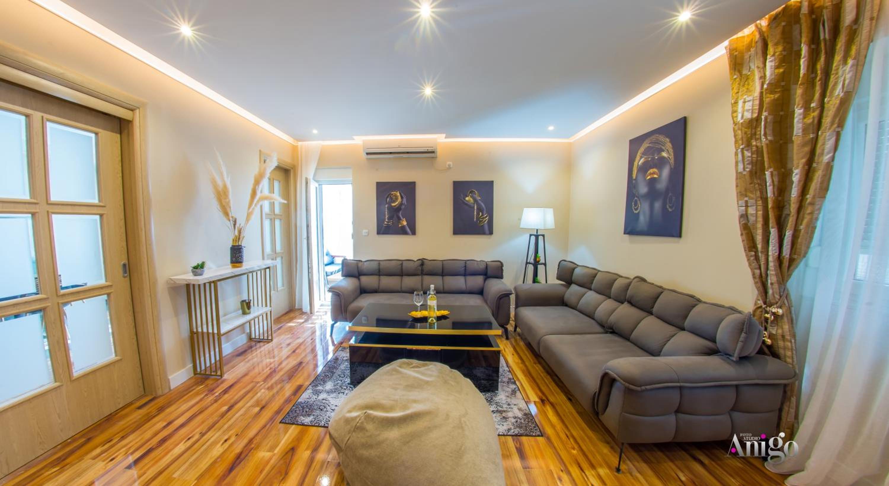 Luxury Apartment Black and Gold
