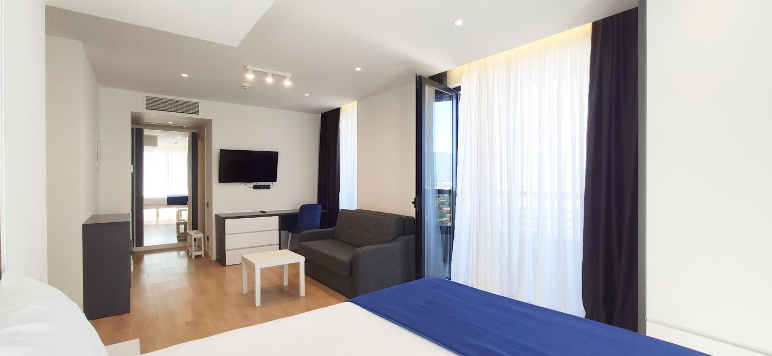 Sea Home Batumi Apartments view 4