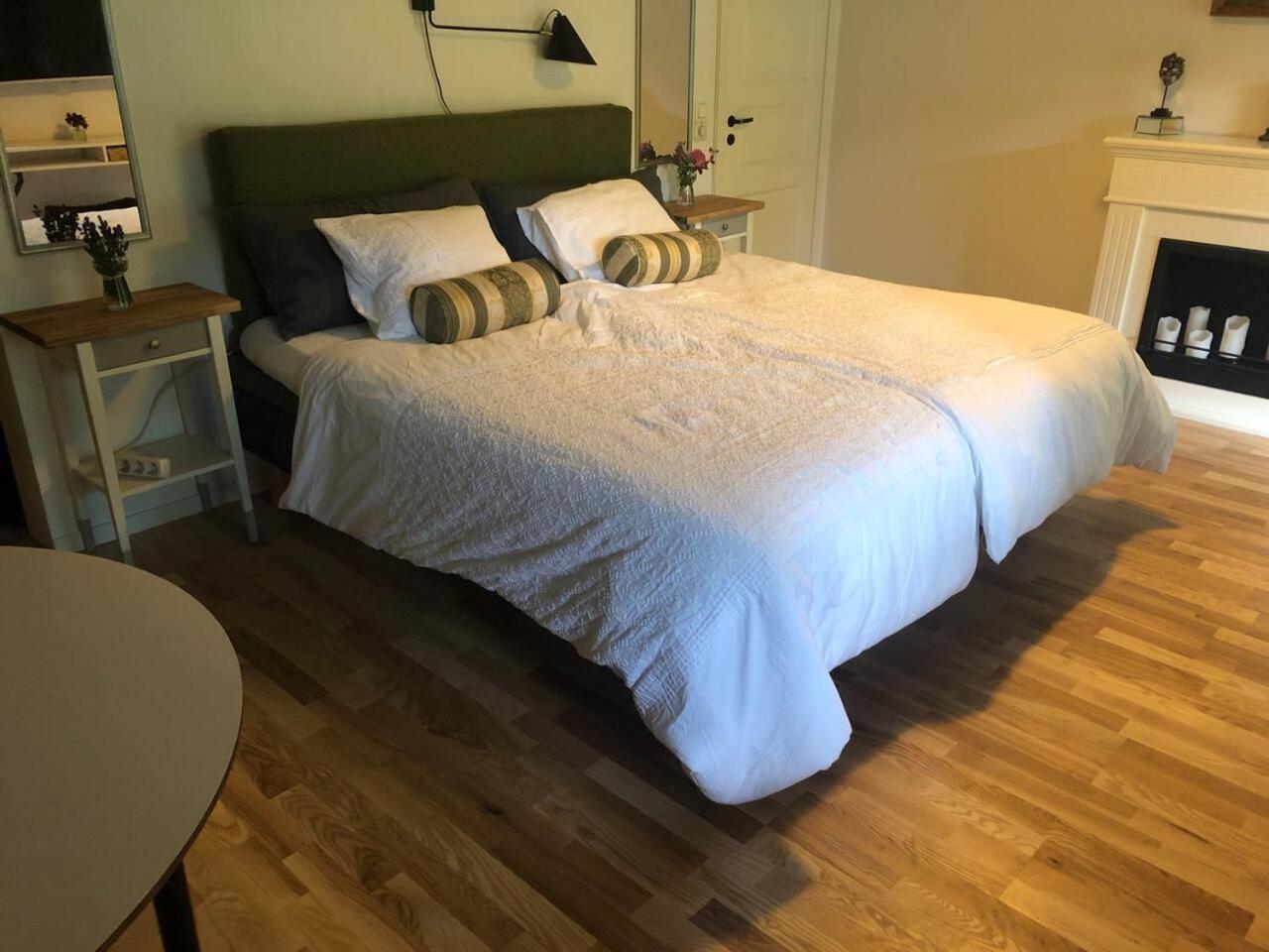Private space with 2 bedrooms view 2
