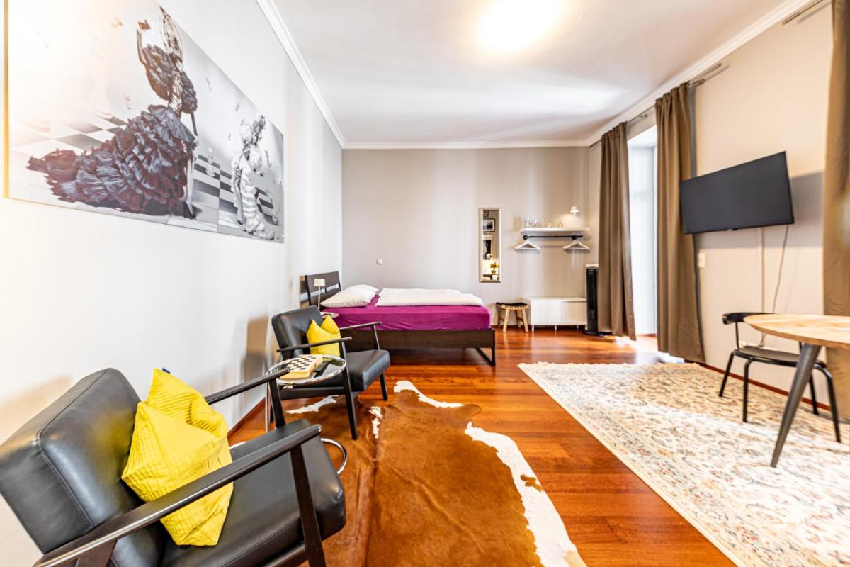 Vienna Apartment 1010