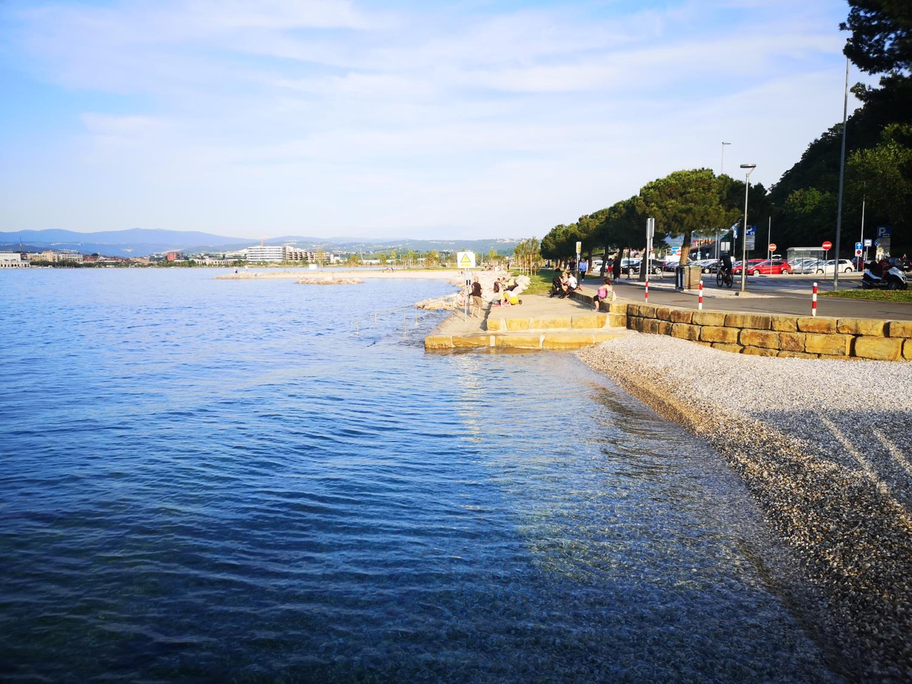 Photo 48