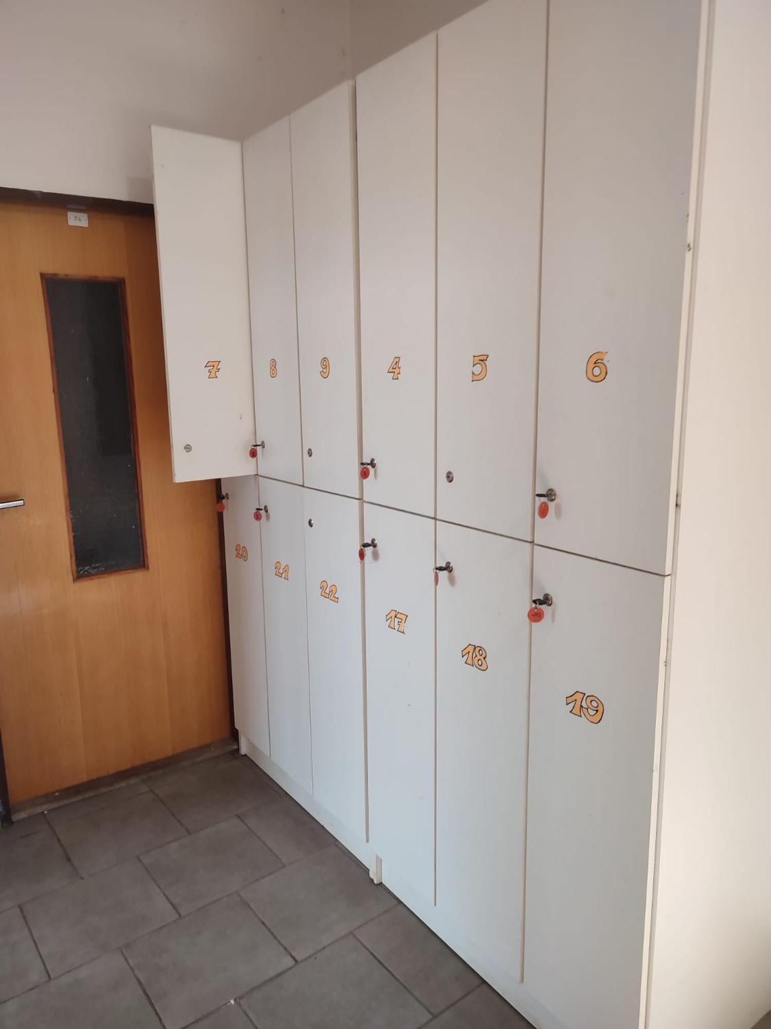 Soukromé pokoje s klubovnou a zahradou