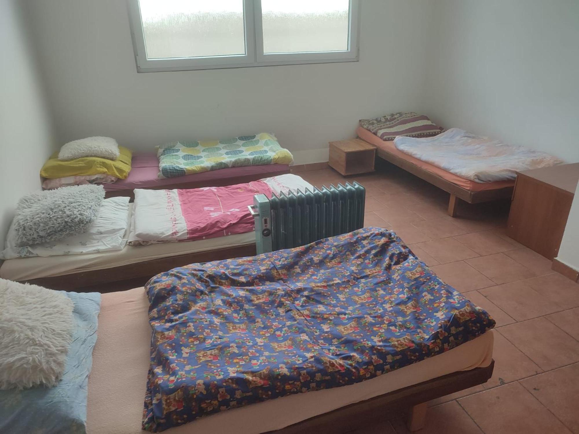 Soukromé pokoje s klubovnou a zahradou