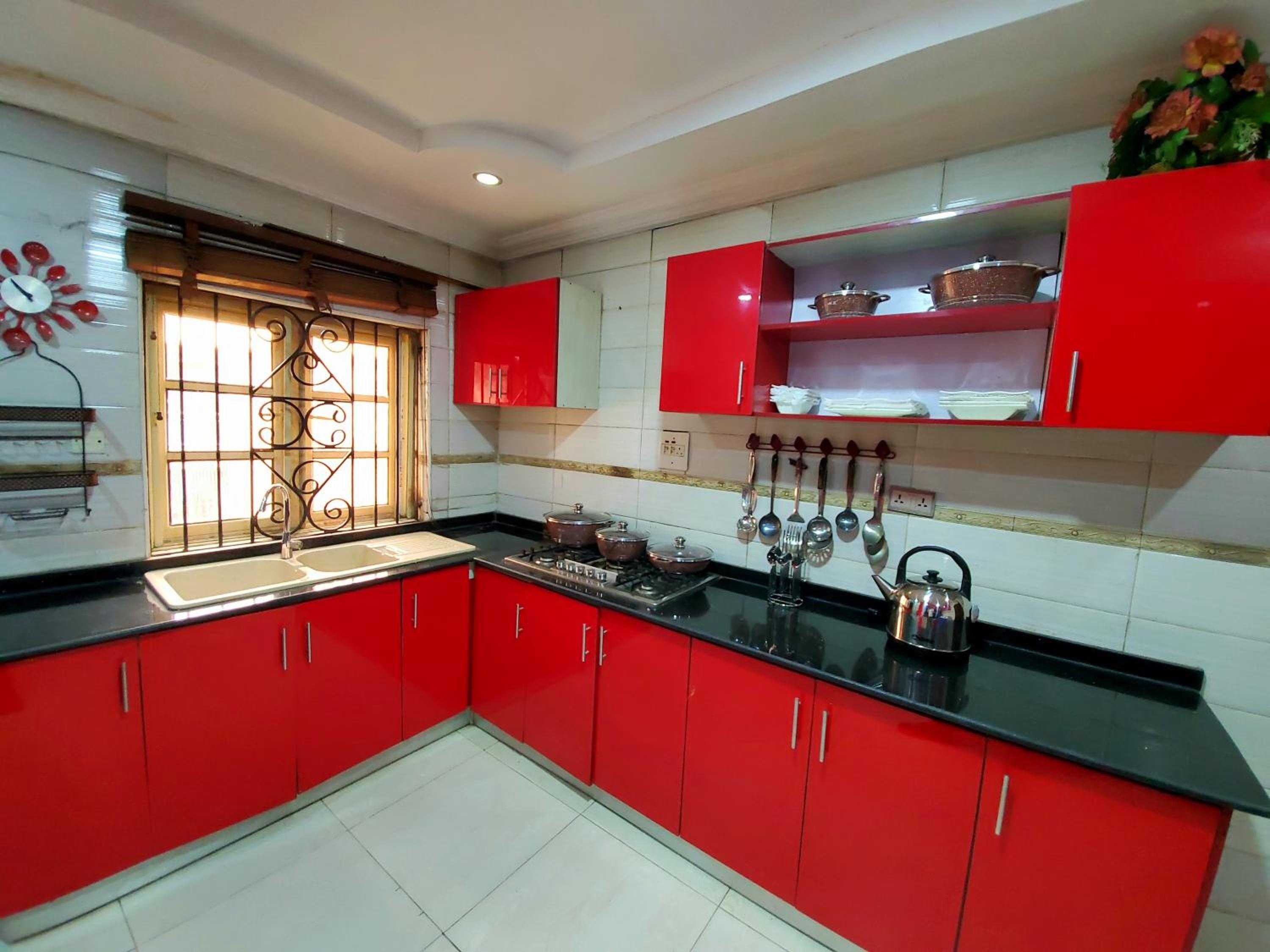 Flat - Sleeps 6 with Parking view 2