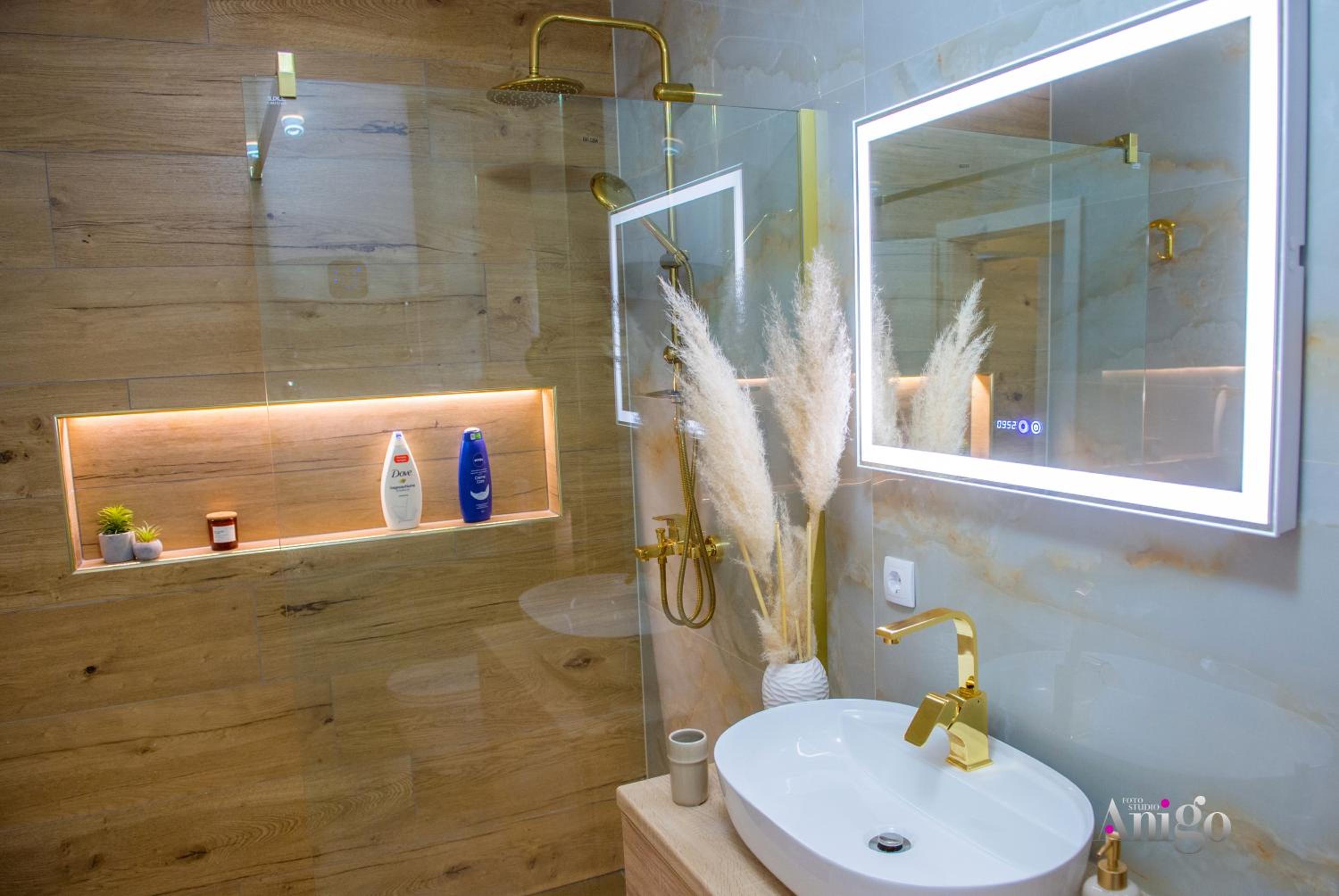 Luxury Apartment Black and Gold