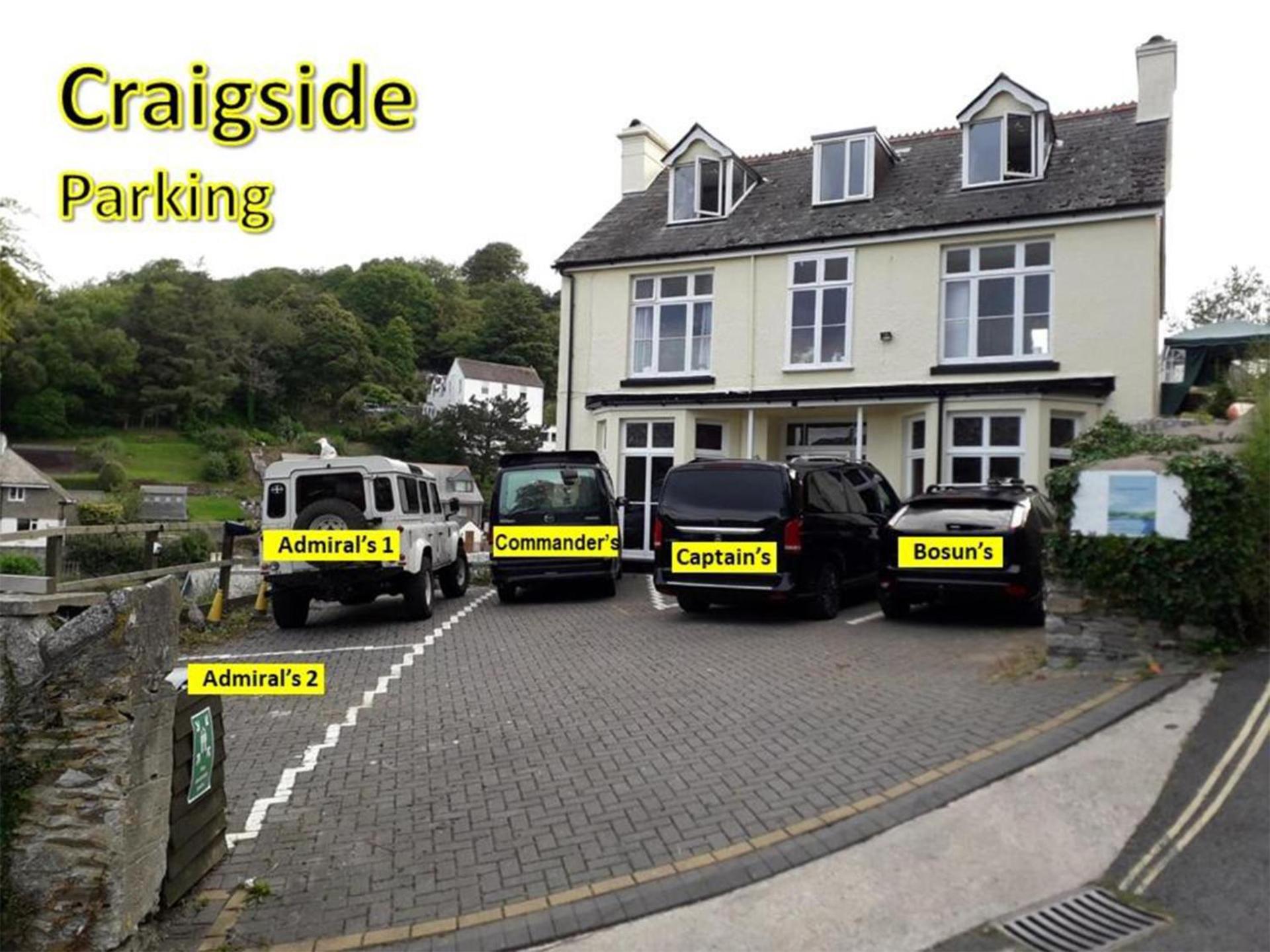 Looe Vacations - Admirals Apartment sleeps 4 adults 2 children EV Point - Property Image 10