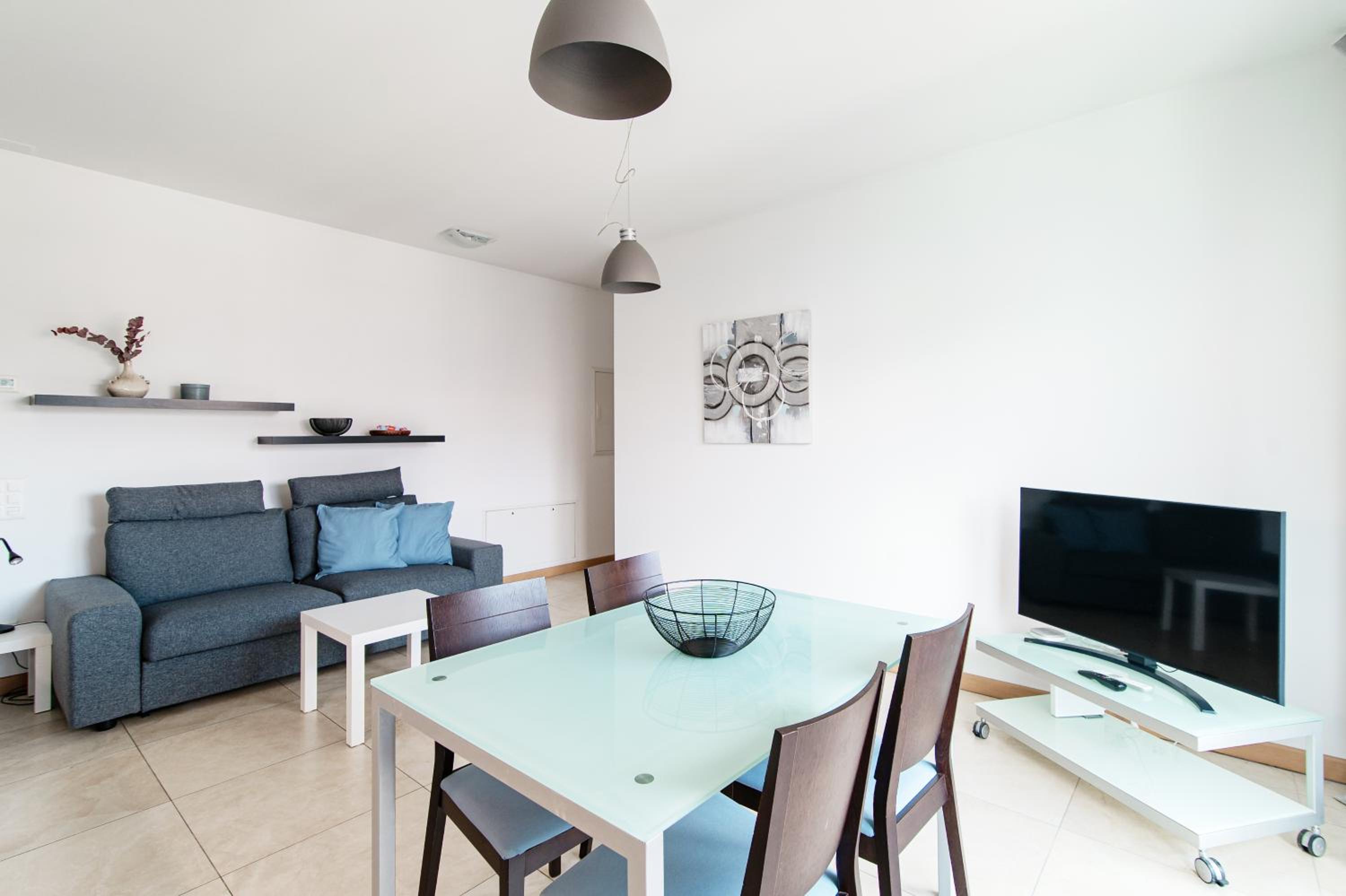 Roggia Apartments by Quokka 360 - central flats with parking space