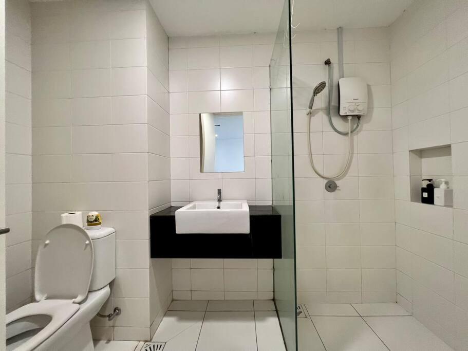Muji Modern Suite at Trefoil Setia Alam