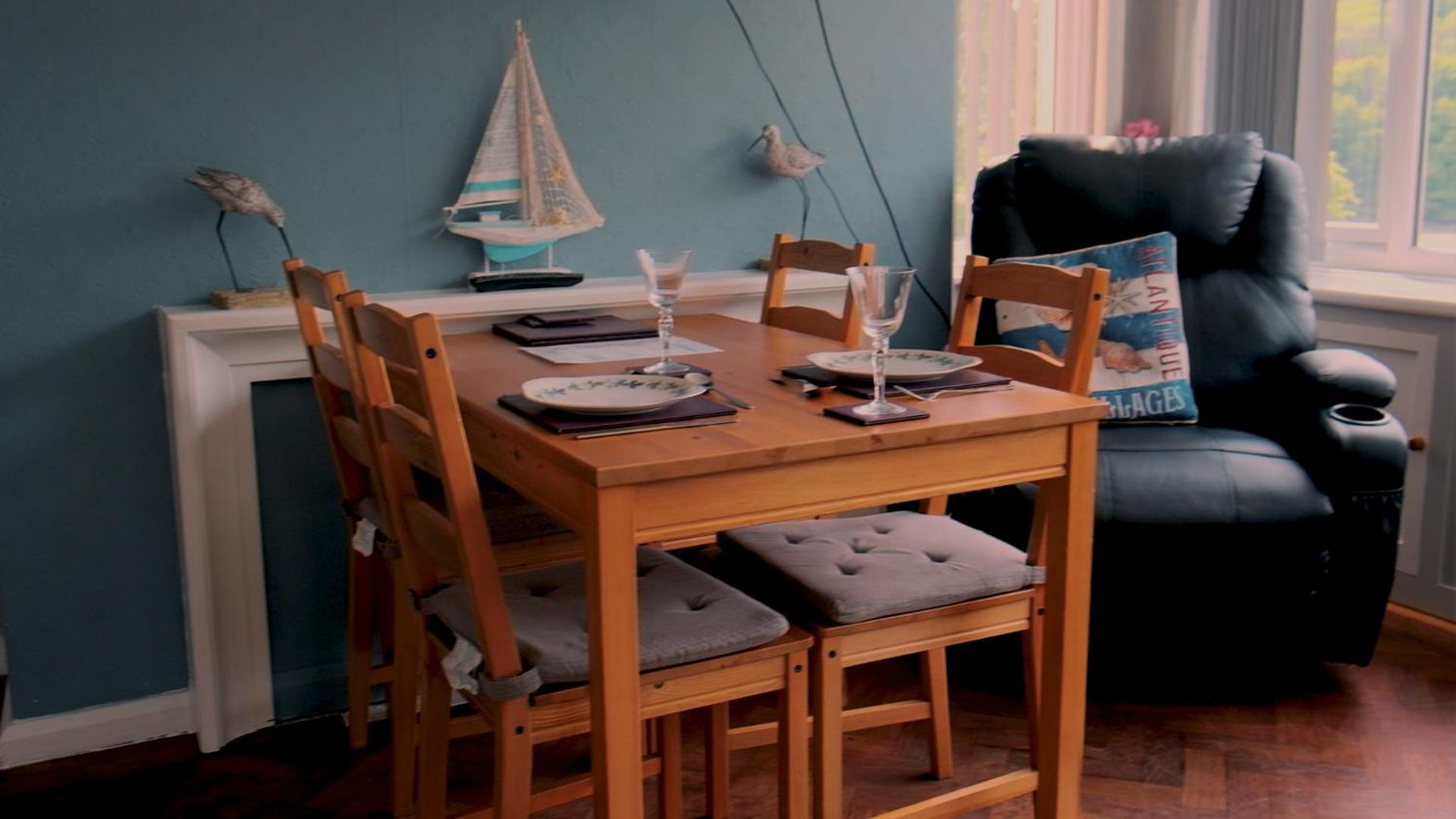 Looe Vacations - Captain's Quarters parking for 1 car, EV point - Property Image 7