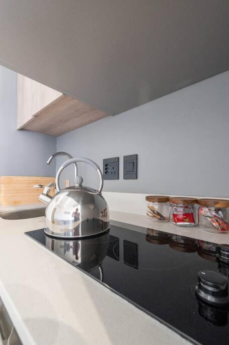 Gorgeous Studio Apartment view 2