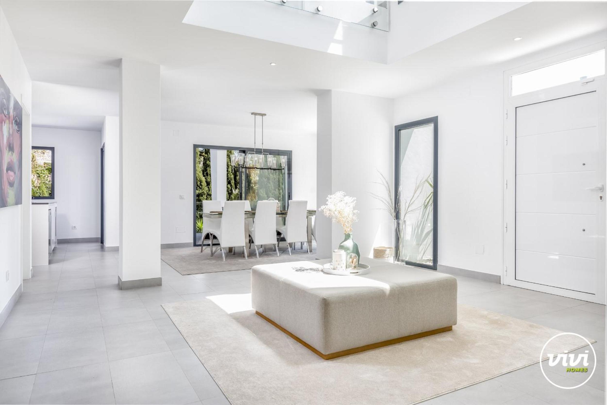 ViVi Homes -Villa Ruby Pool, Garden, Golf & Beach
