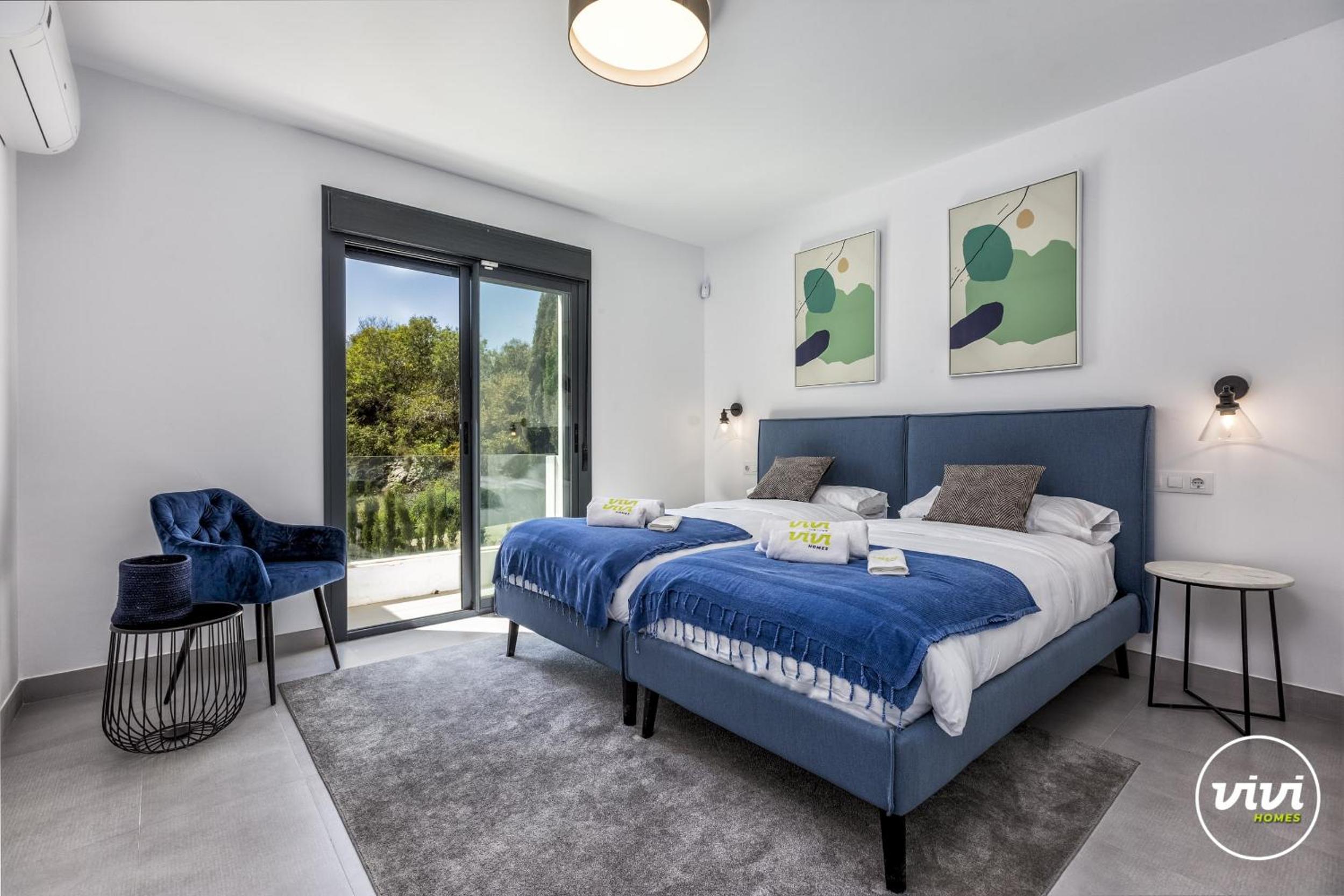 ViVi Homes -Villa Ruby Pool, Garden, Golf & Beach