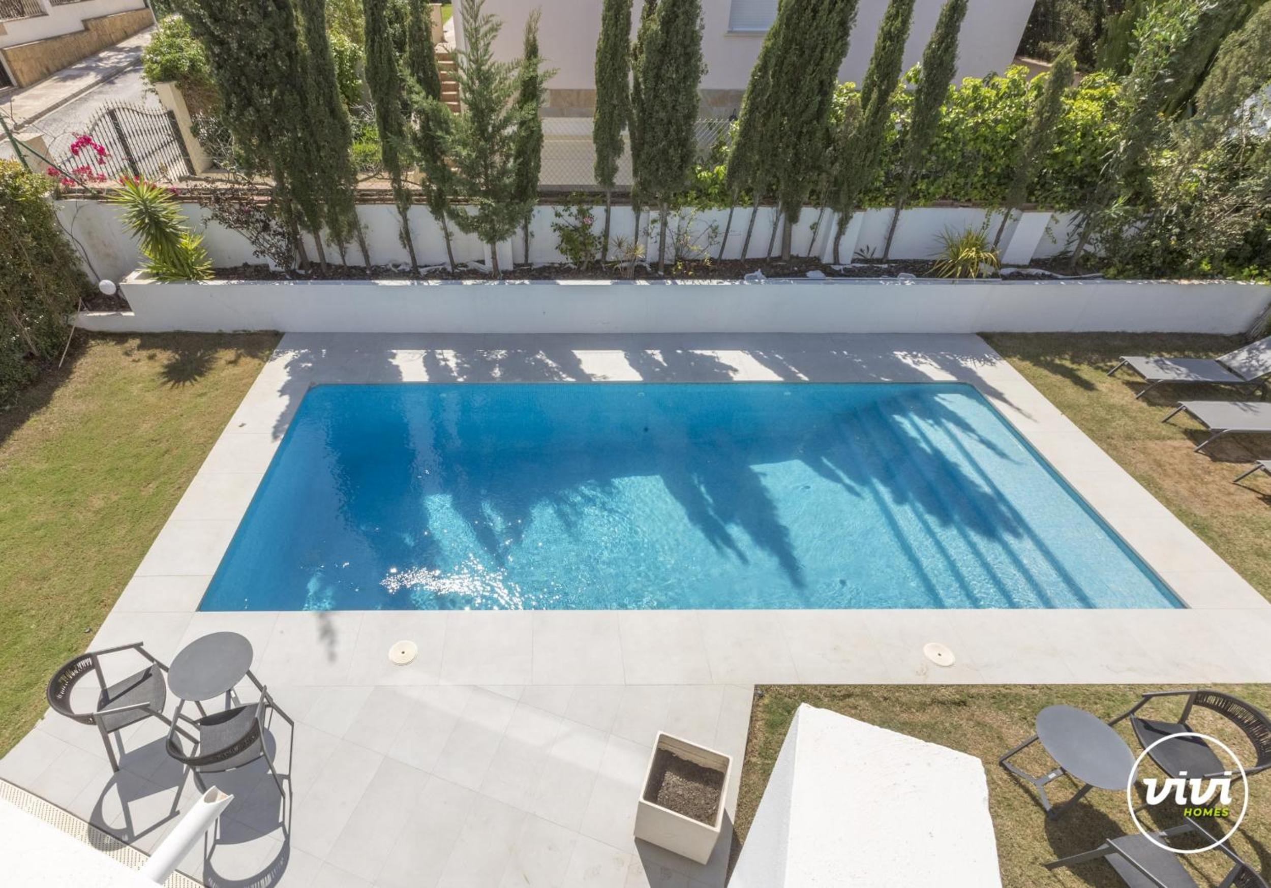 ViVi Homes -Villa Ruby Pool, Garden, Golf & Beach