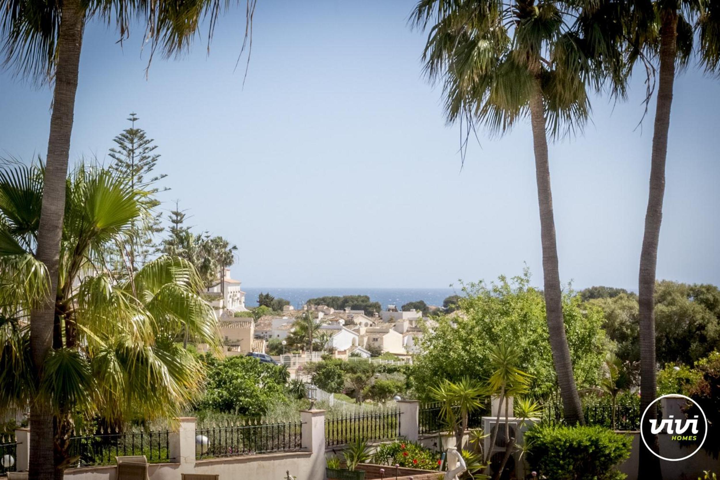 ViVi Homes -Villa Ruby Pool, Garden, Golf & Beach