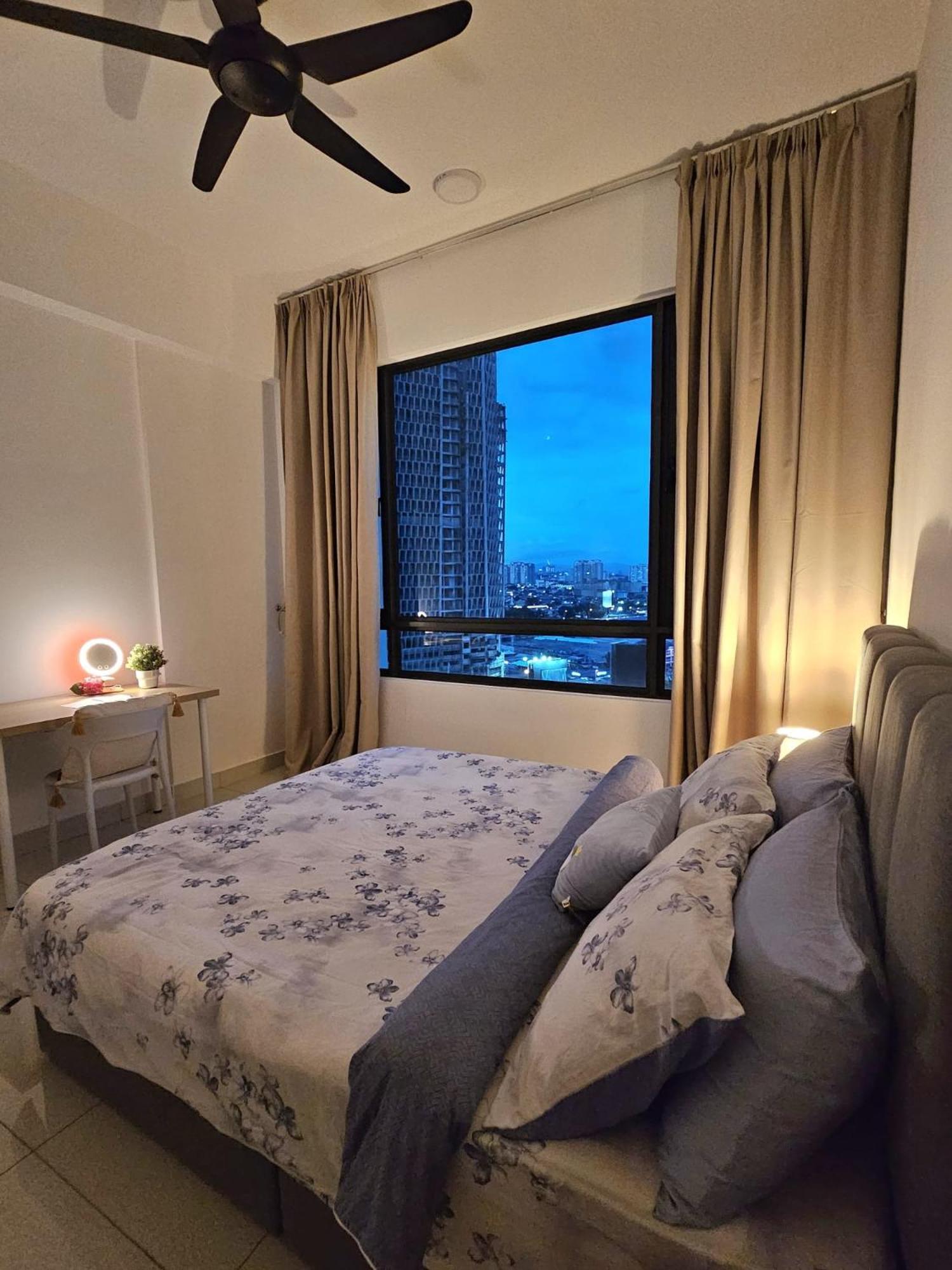 NEW Sunway Greenfield Home 2-6pax 5mins to Sunway Pyramid view 5