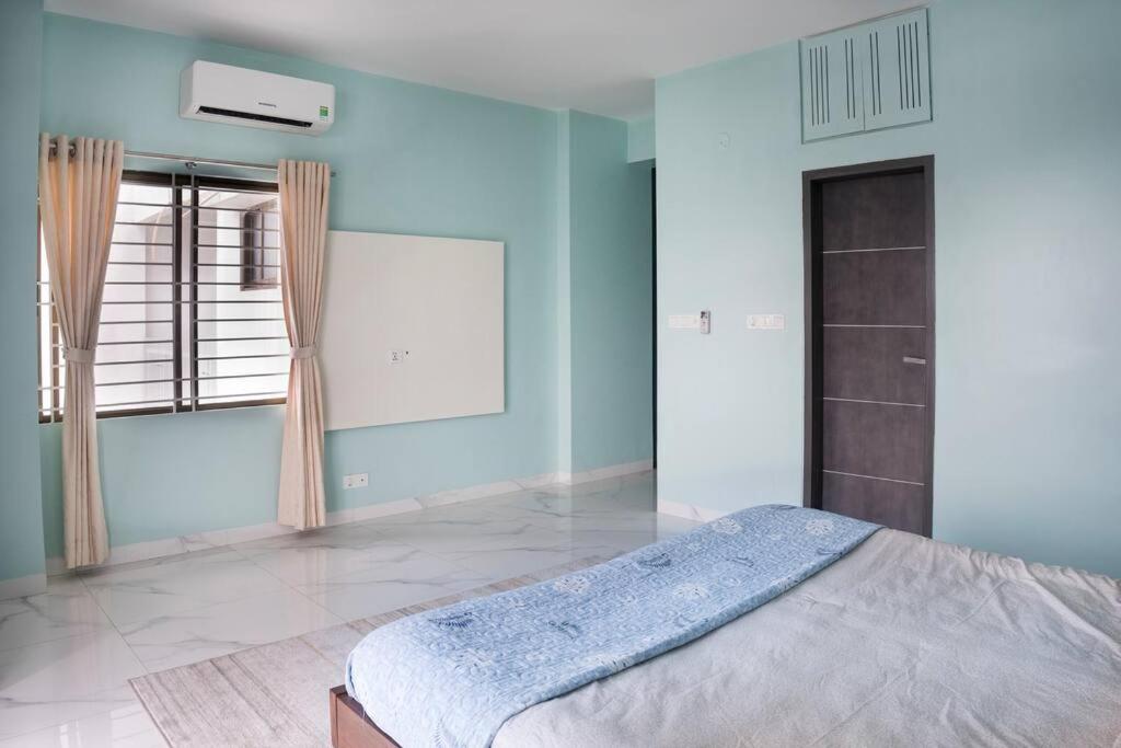 Incredible Home In Chittagong !