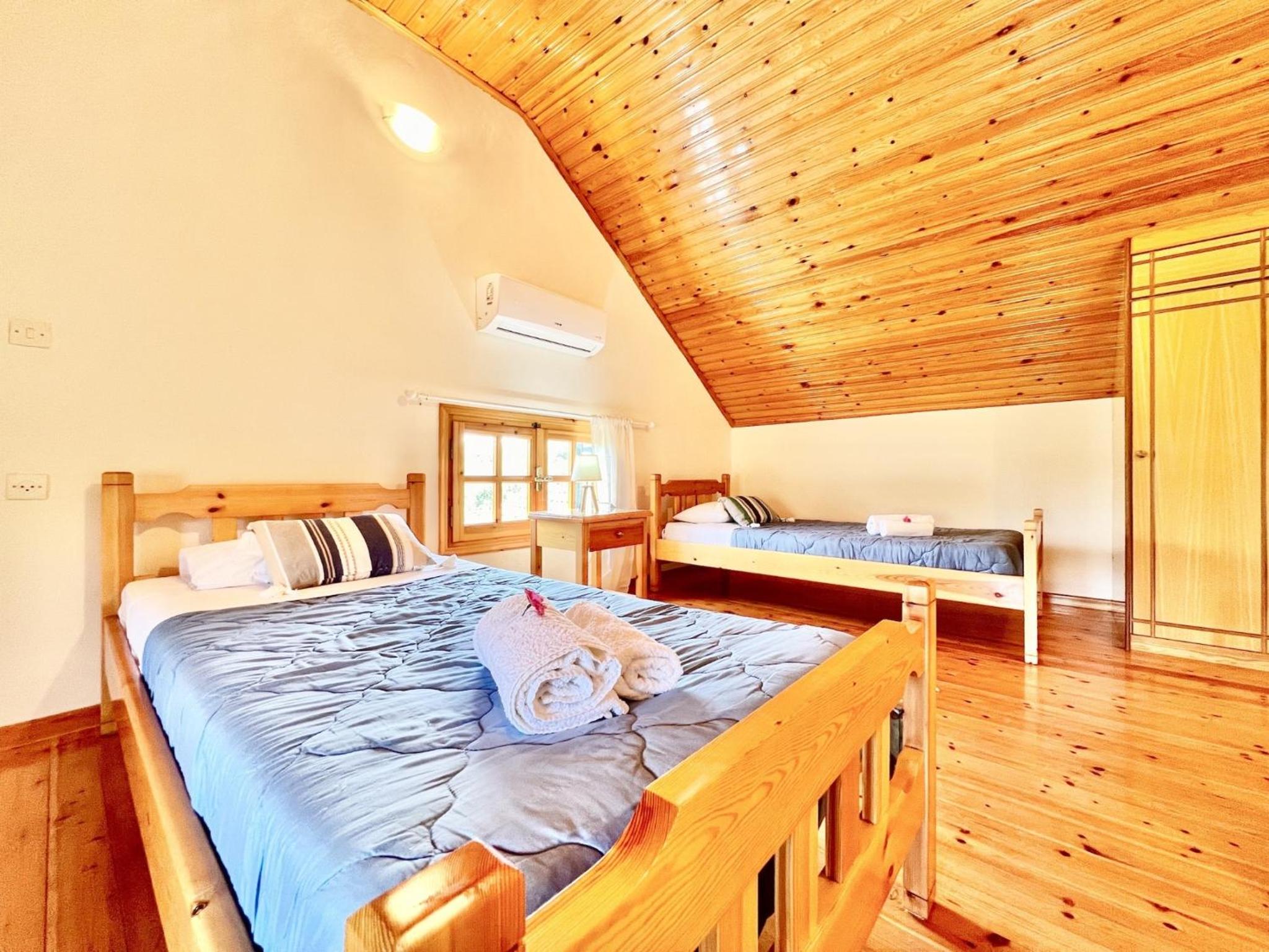 Renas Maisonette Unit 1 near Roda by DadoVillas view 3