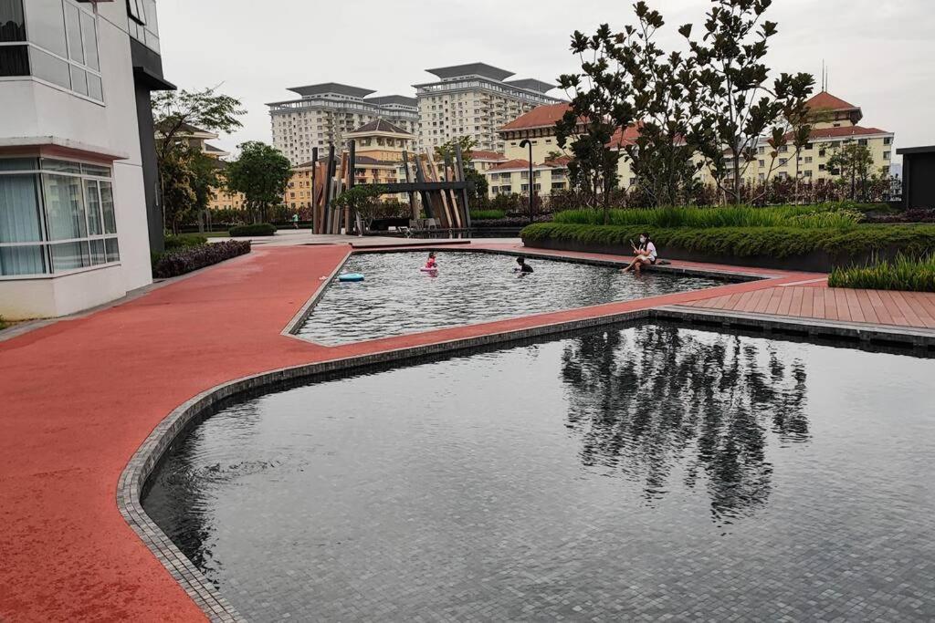 FHAZ.wan KL East Mall- 2Bedroom Melati/ Gombak