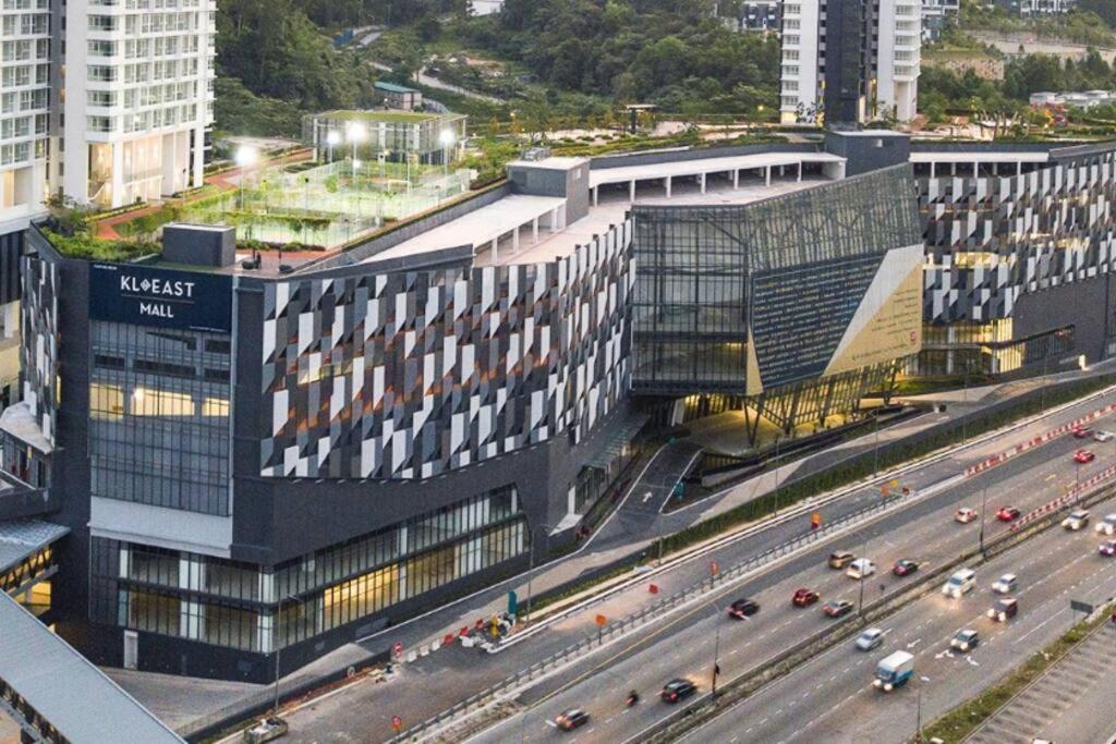 FHAZ.wan KL East Mall- 2Bedroom Melati/ Gombak