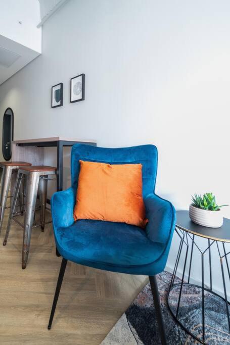 Studio Apartment with great views view 2
