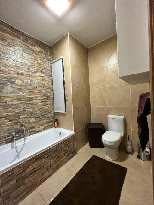Charming Two Bedroom Apartment