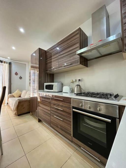 Charming Two Bedroom Apartment