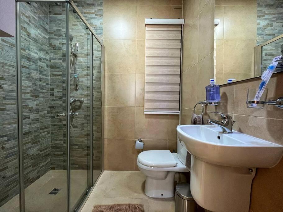 Charming Two Bedroom Apartment