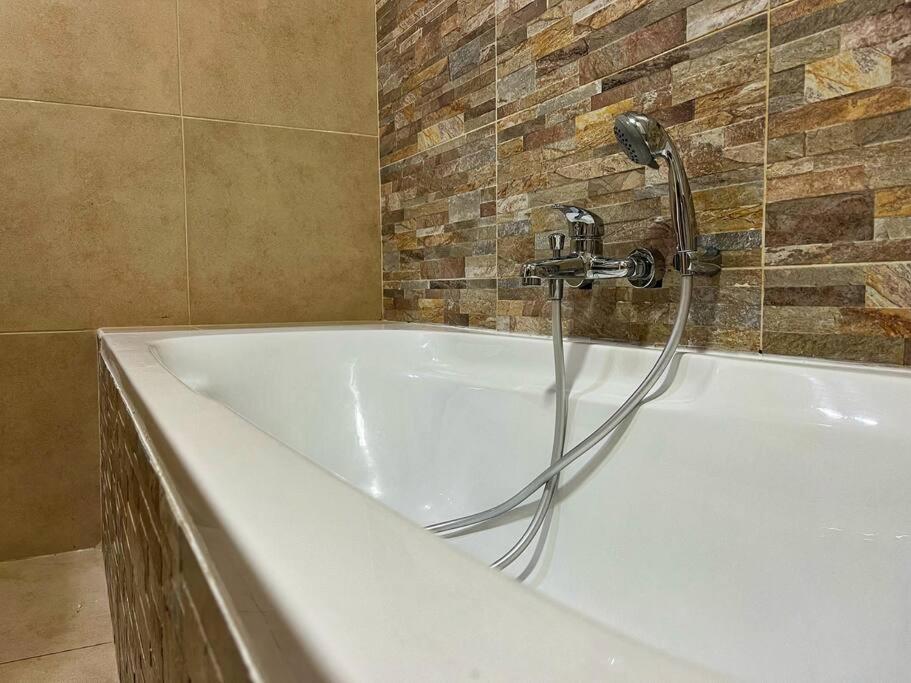 Charming Two Bedroom Apartment