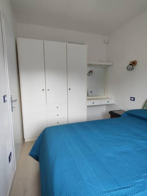 Alma Ruia apartments