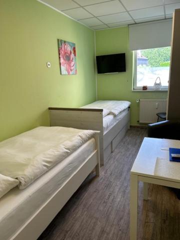 Motel de Winter - Motel - Apartmenthaus - Monteurzimmer