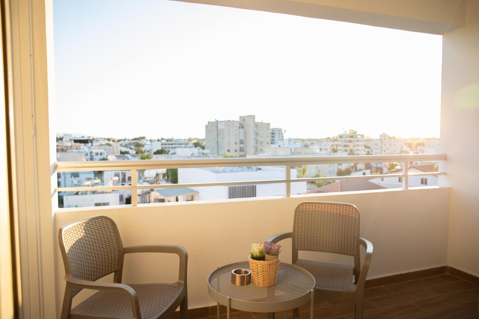 Glamorous, Renovated 3-Bedroom Apt in Nicosia
