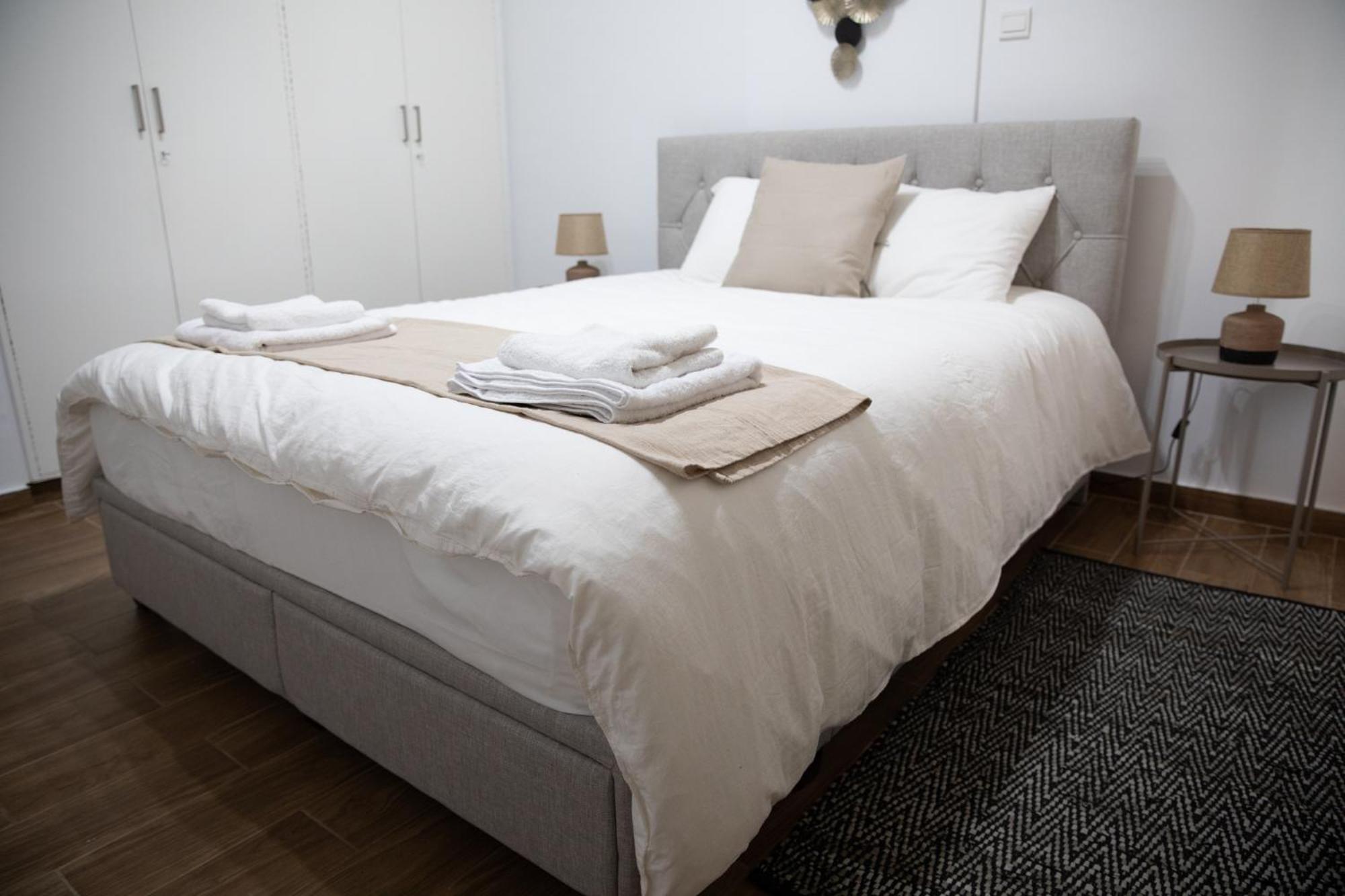 Glamorous, Renovated 3-Bedroom Apt in Nicosia