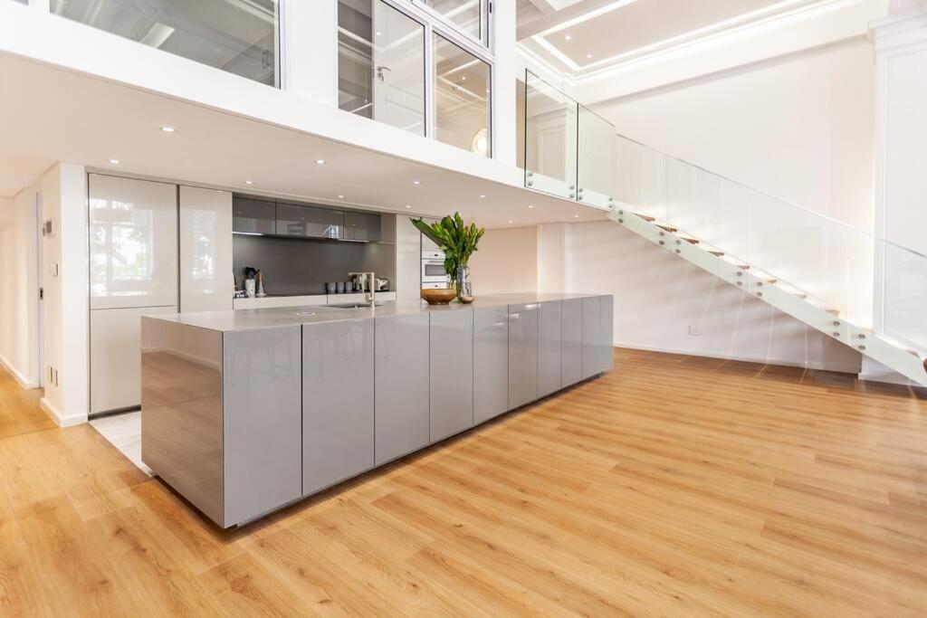 Ultra Luxury 3 Bedroom Address on Adderley view 3