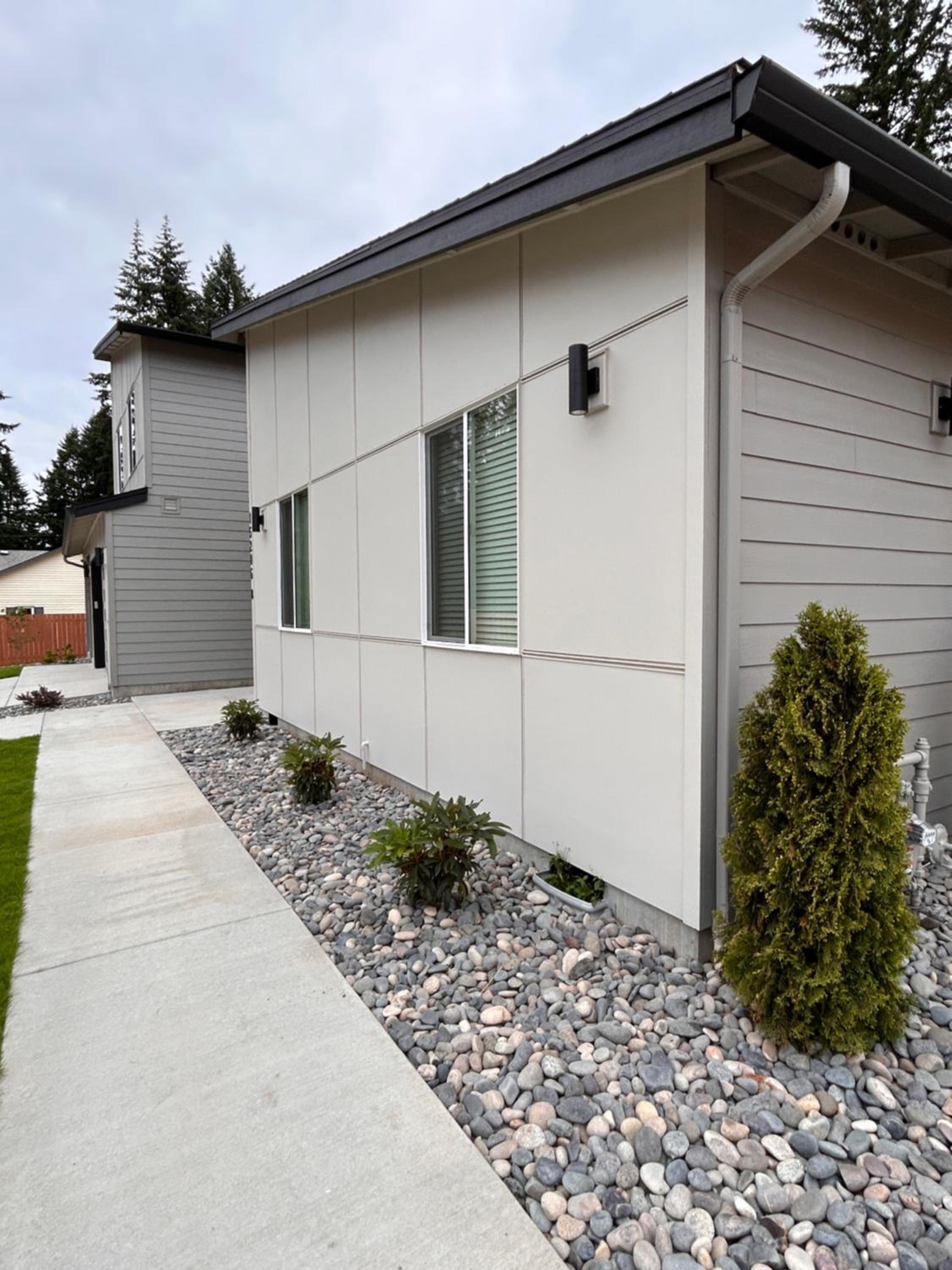Cozy and Adorable Tiny House - Near PDX! view 2