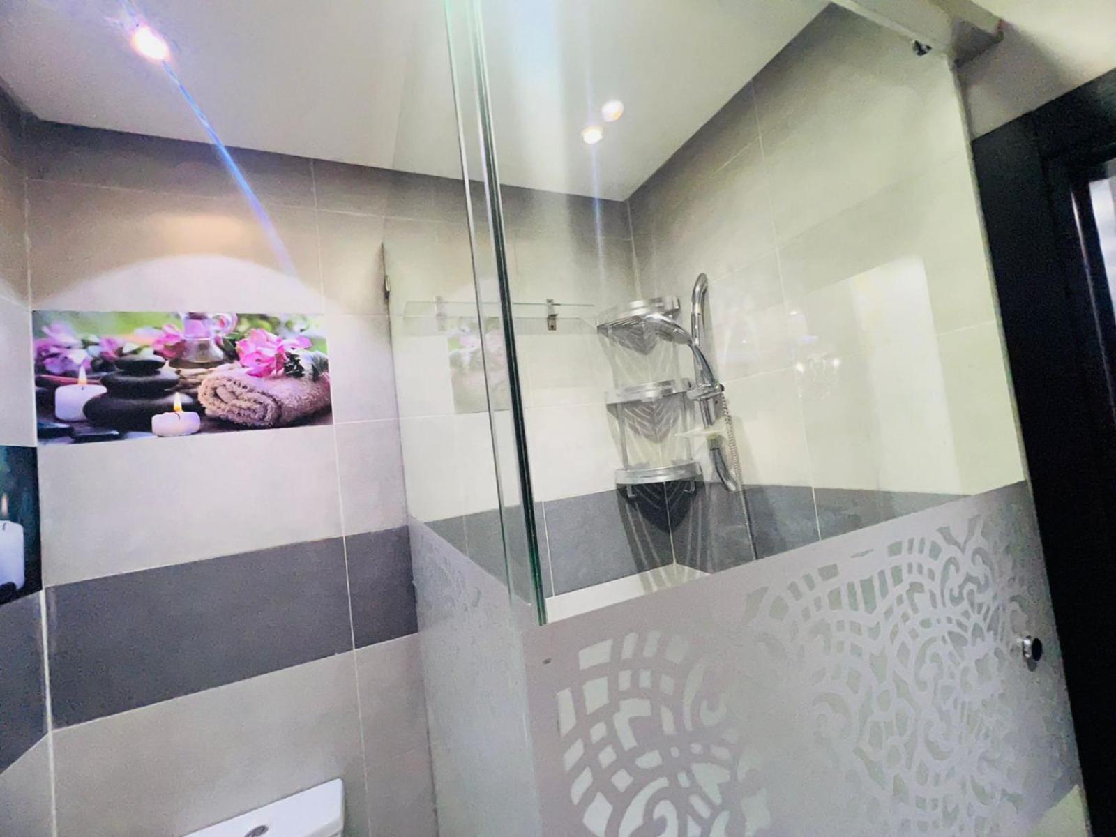 Calm Apartment in Mazola next to Aeria Mall & Casa Finance City photo 5